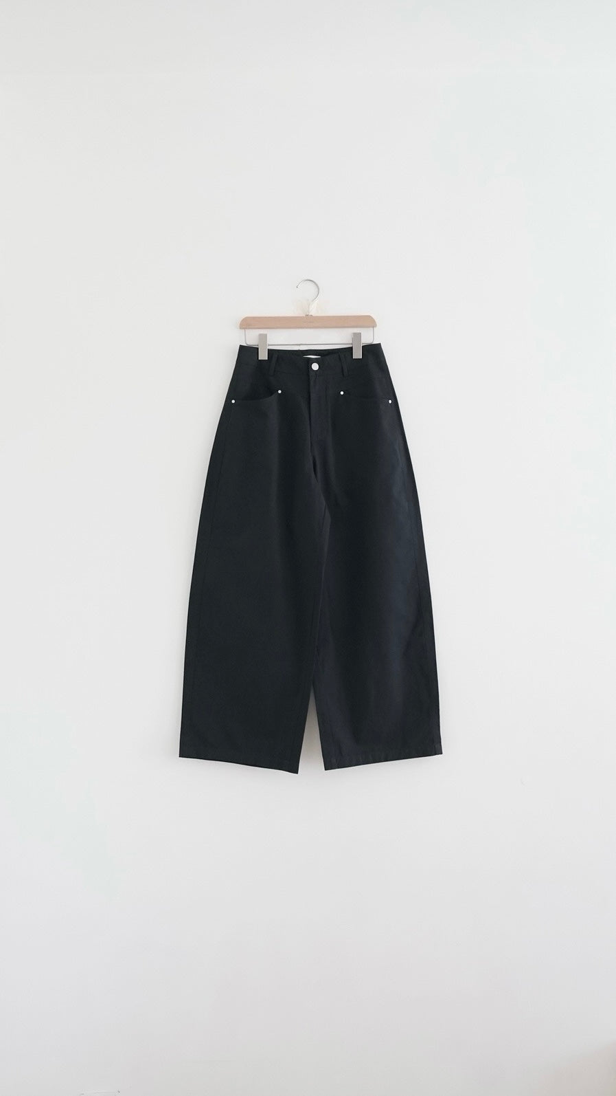 kaze curved seam wide-leg trousers in navy (pre-order)