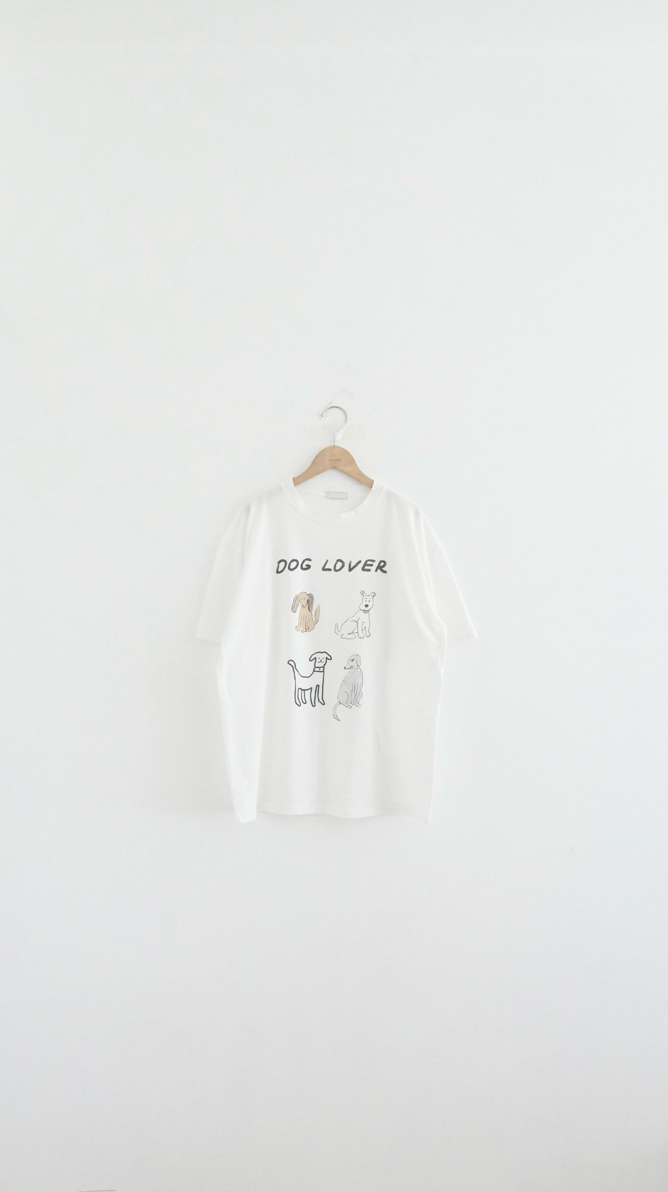 super cuteee doggy oversized tee in white (pre-order)