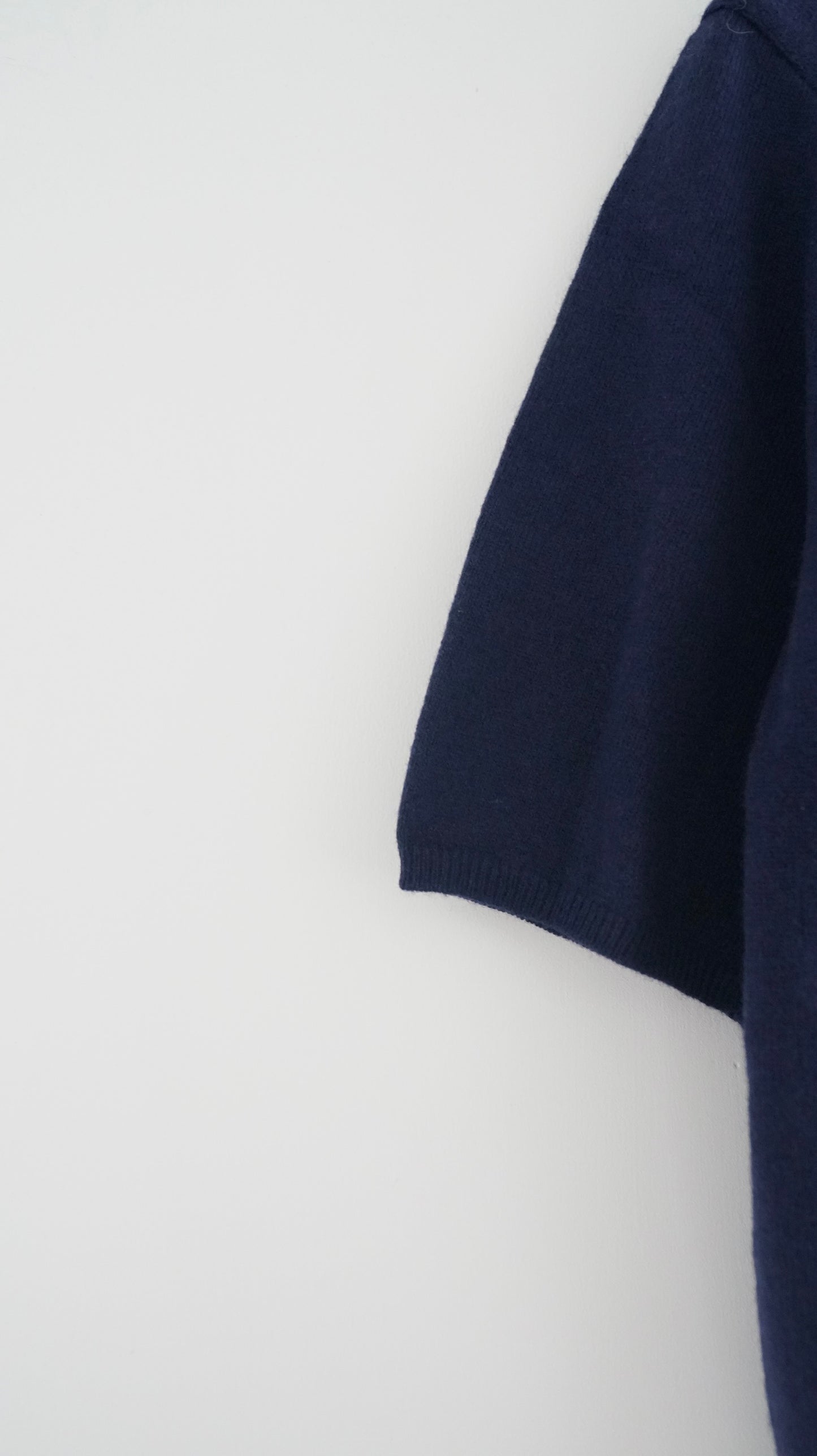 loose fitting short-sleeved sweater in navy