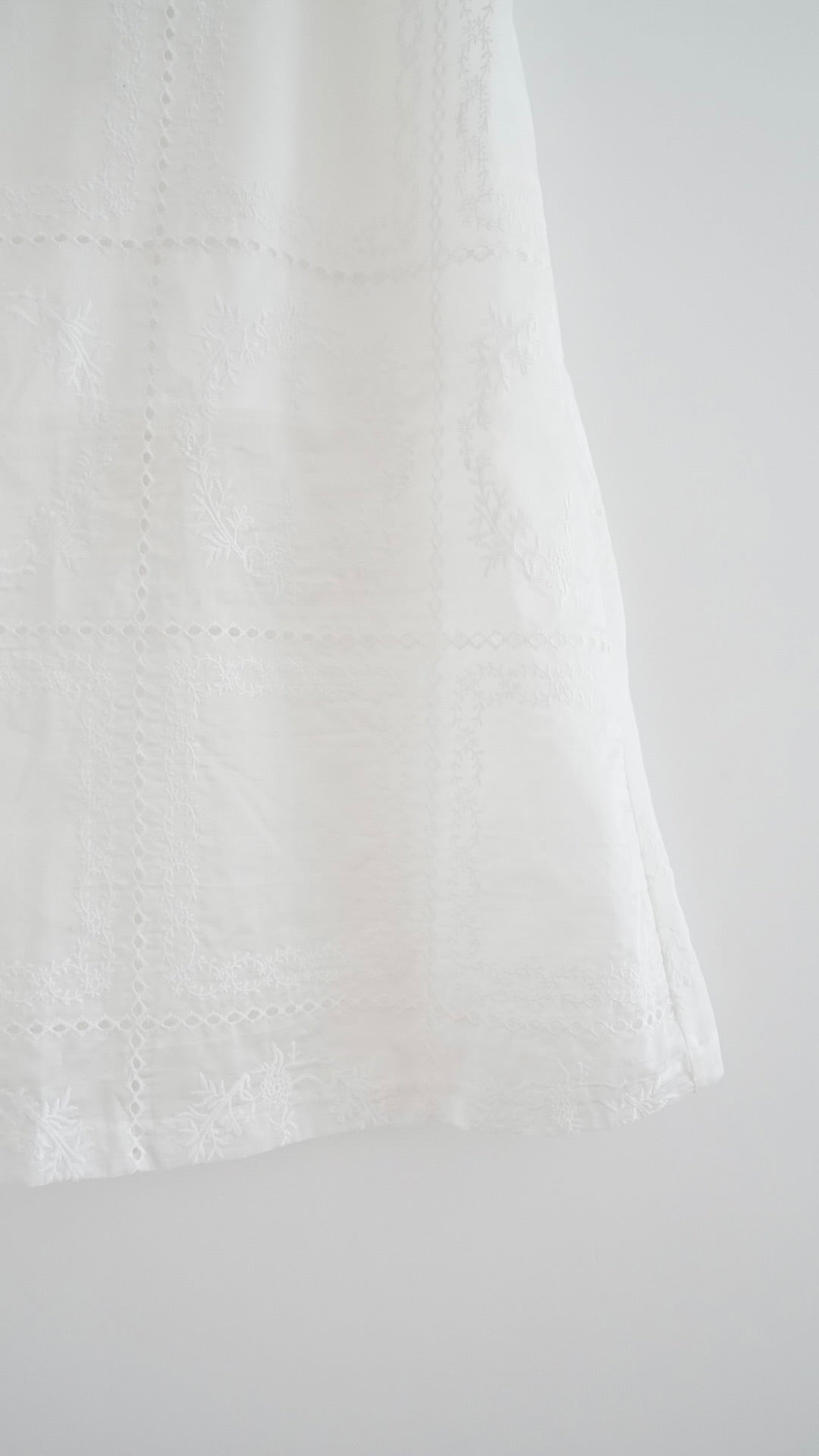 noir french romantic lace skirt in white (pre-order)