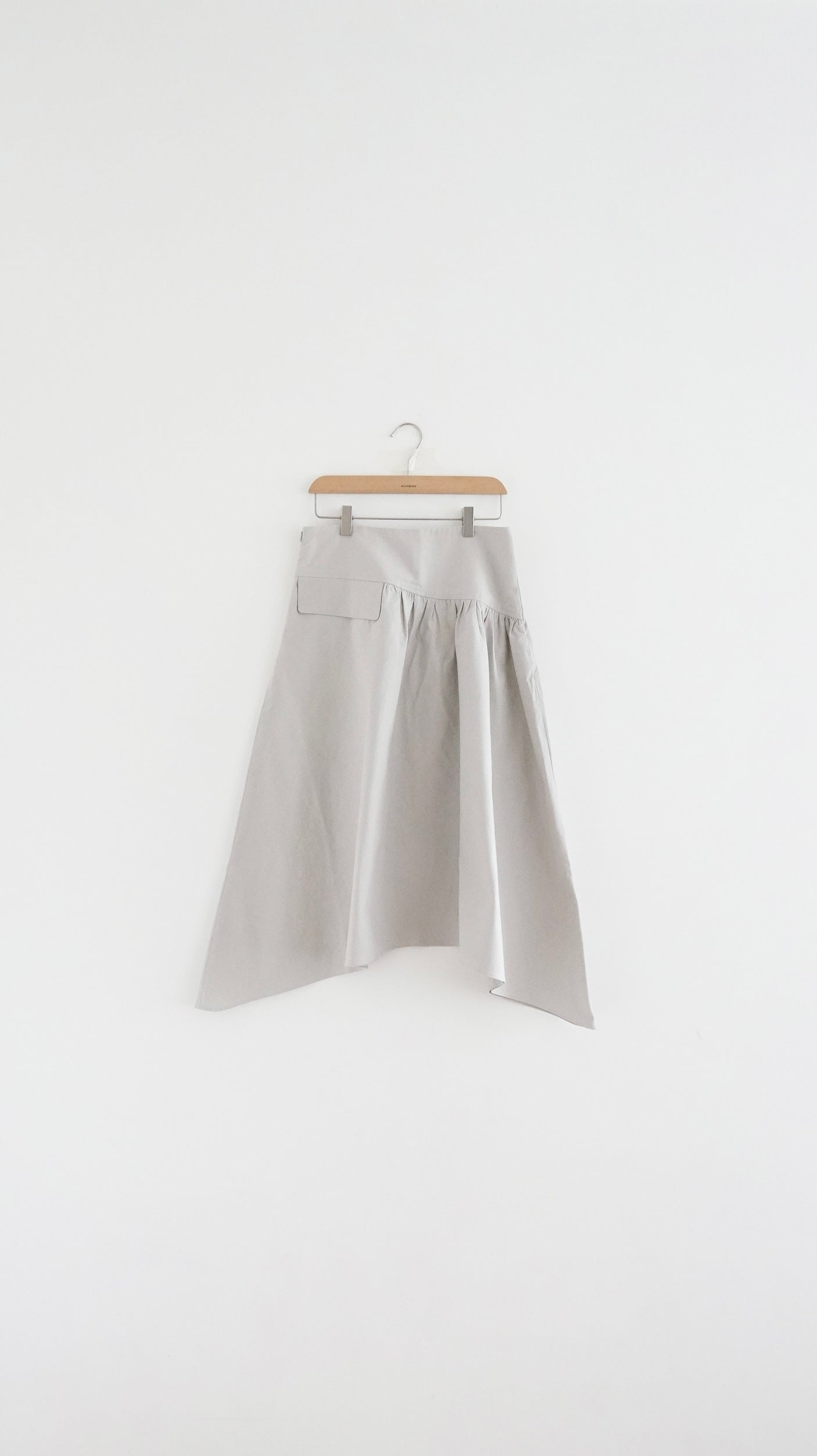 witt irregular shaped skirt in light grey