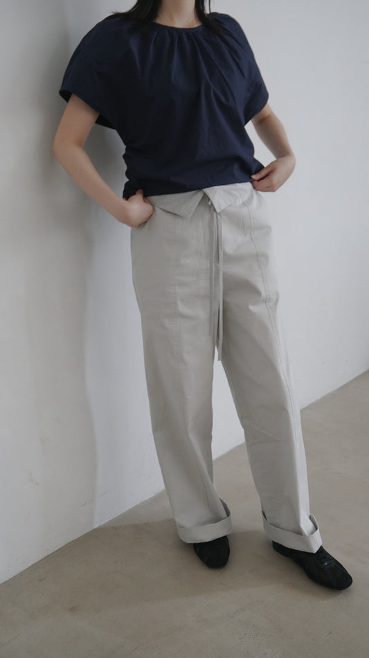 collar pants in light grey (pre-order)