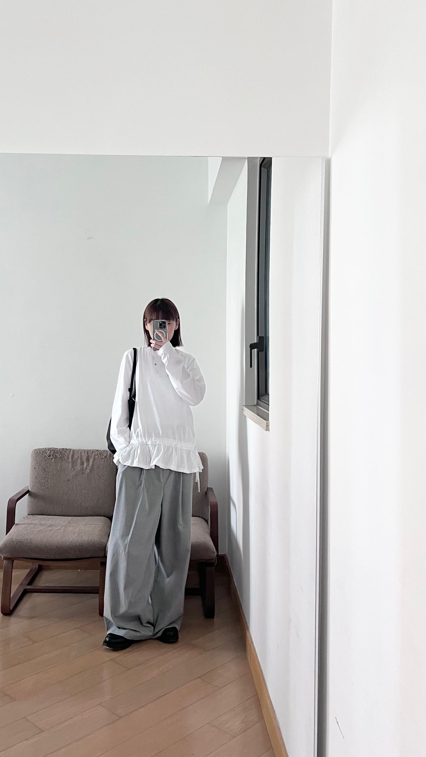 ruffle inner top in white