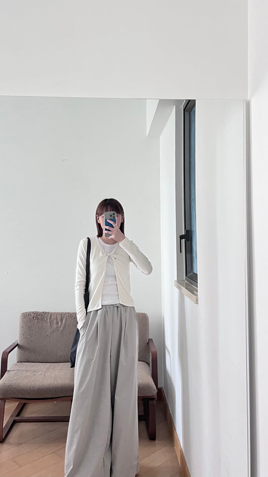 skinny v-cardigan in white (pre-order)