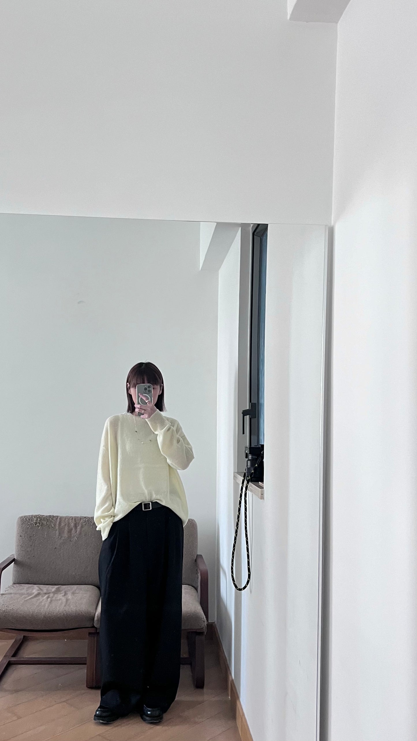 low waist wides pants in black (pre-order)