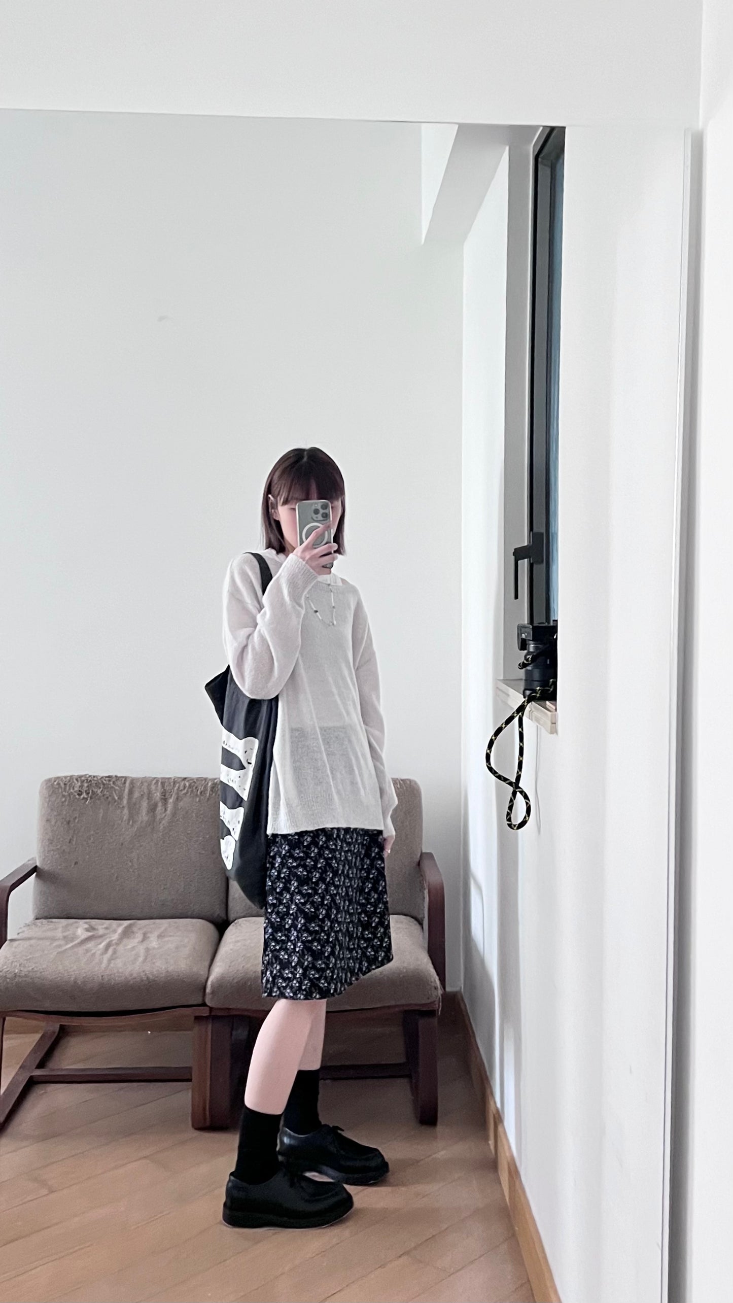 flora skirt in black