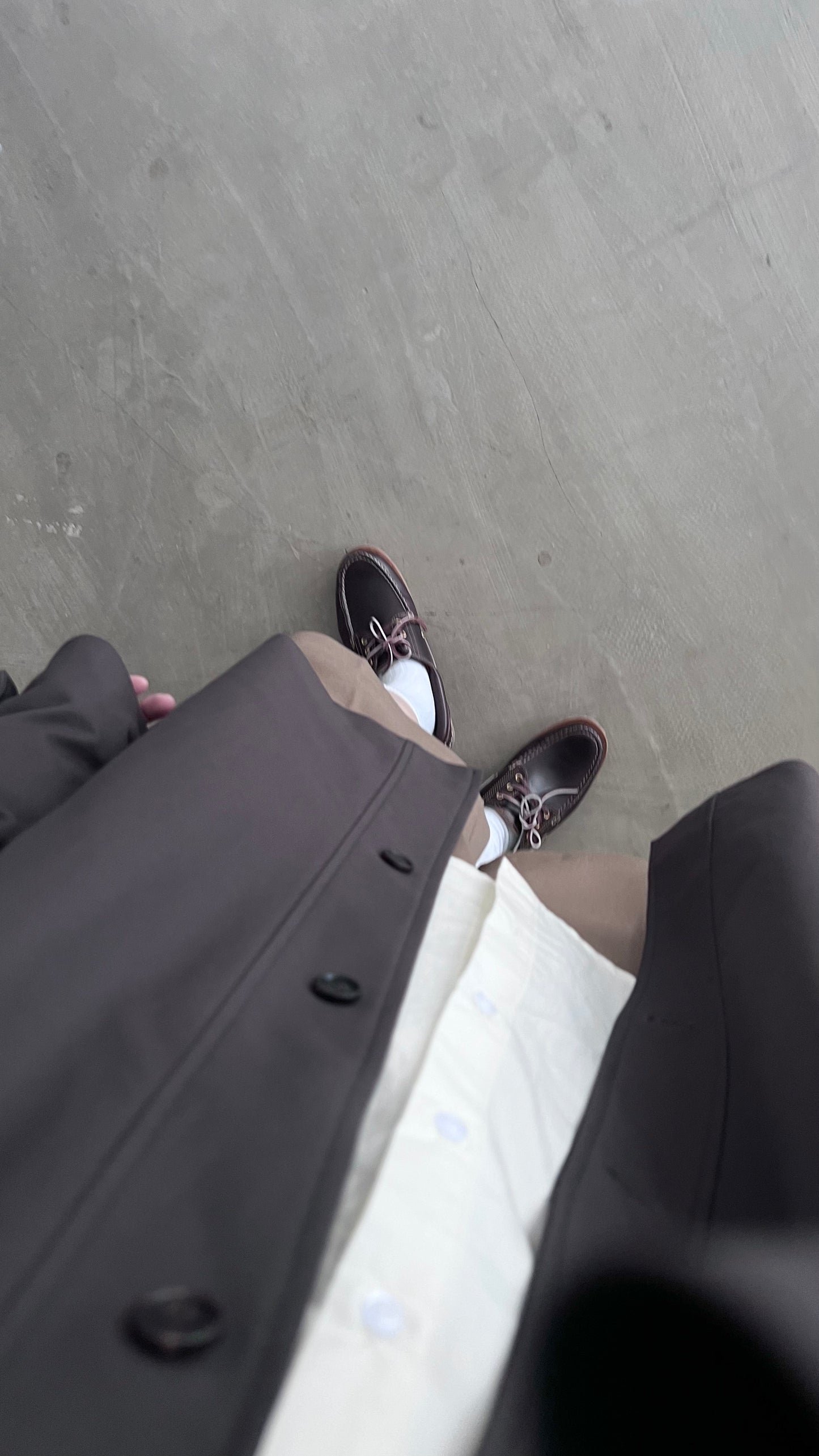 minimalist sharp pocket suit shorts in khaki (pre-order)