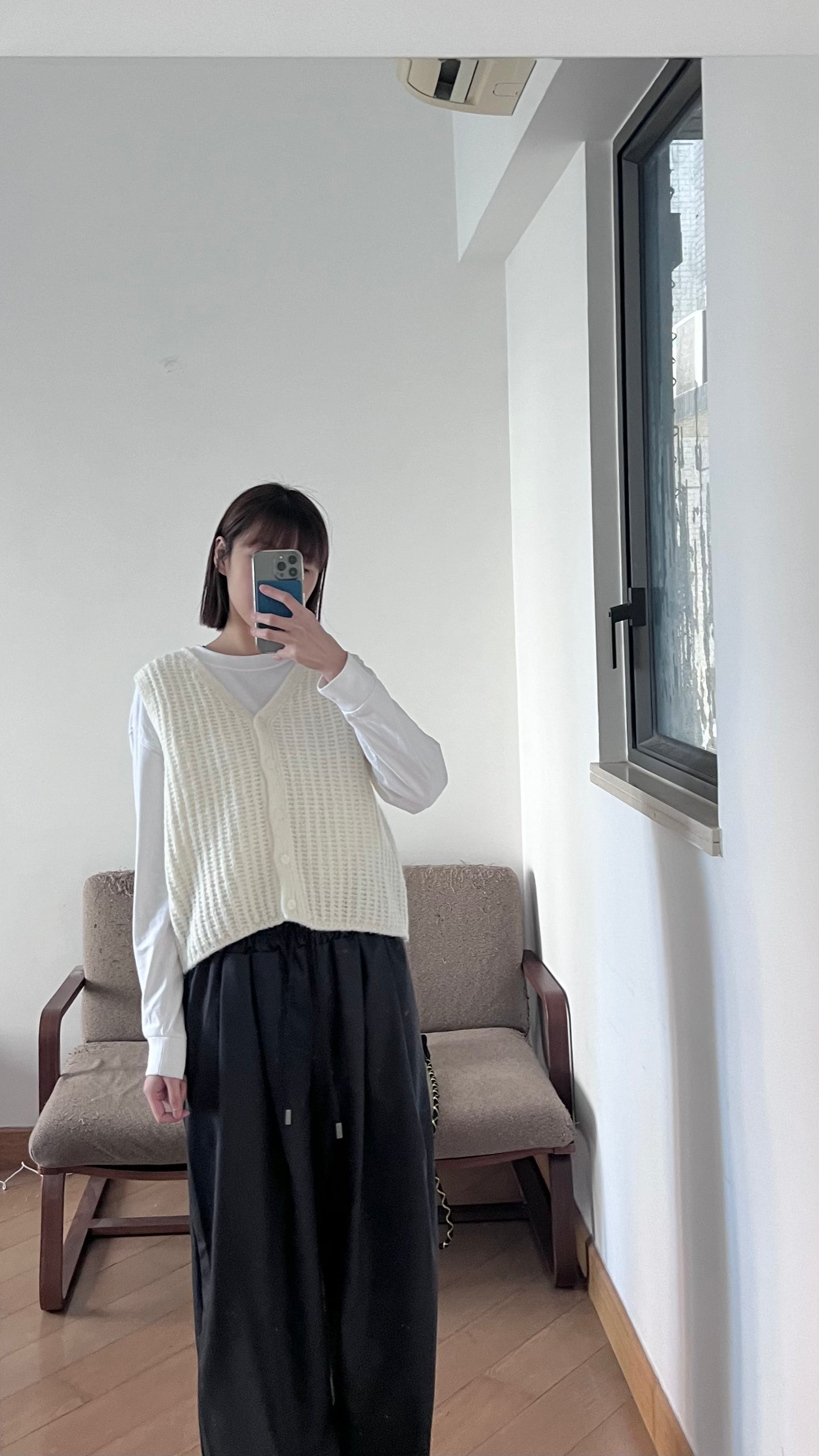 minimalist vest in ivory (pre-order)