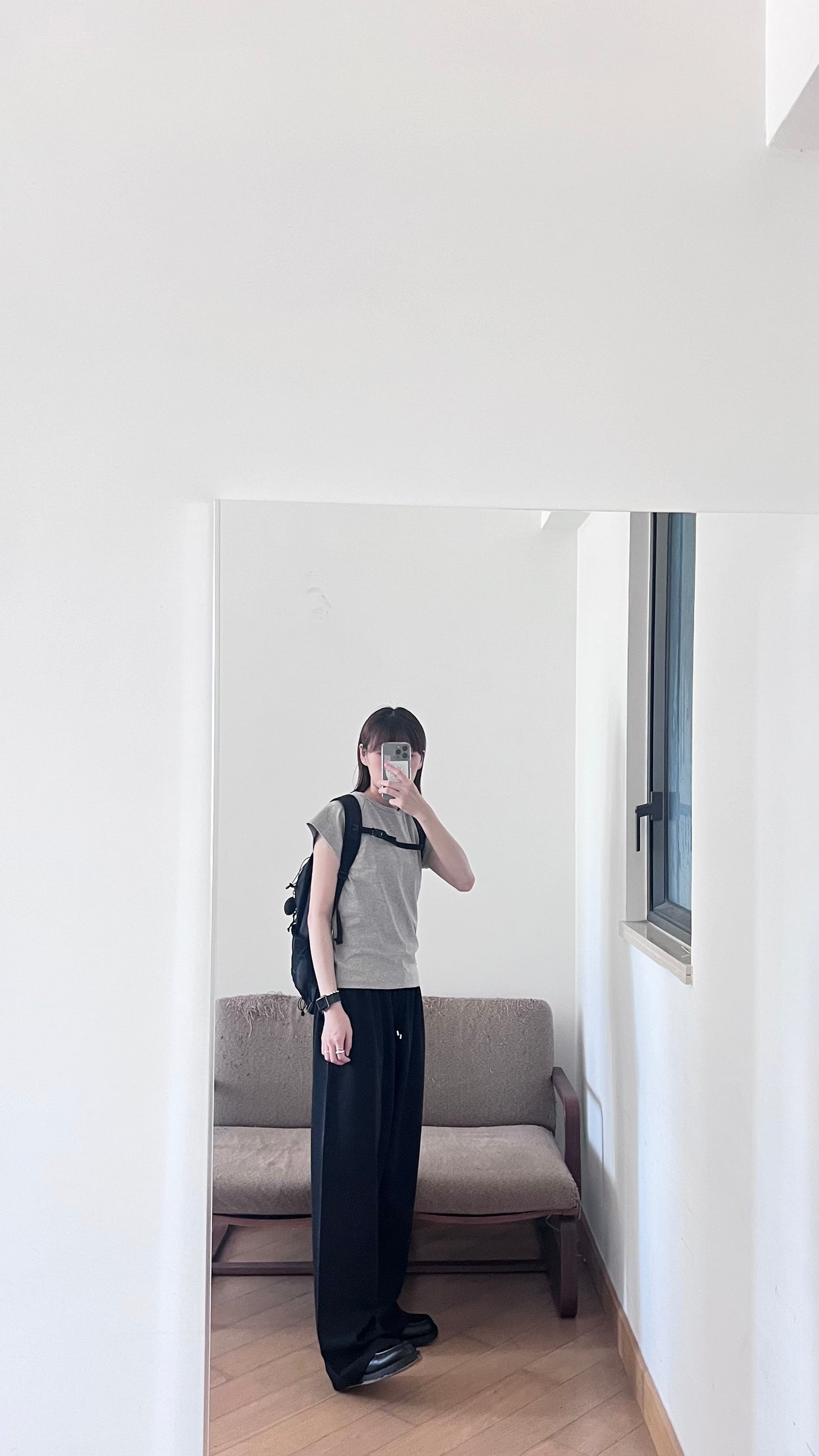 clean fit raglan sleeve tee in grey (pre-order)