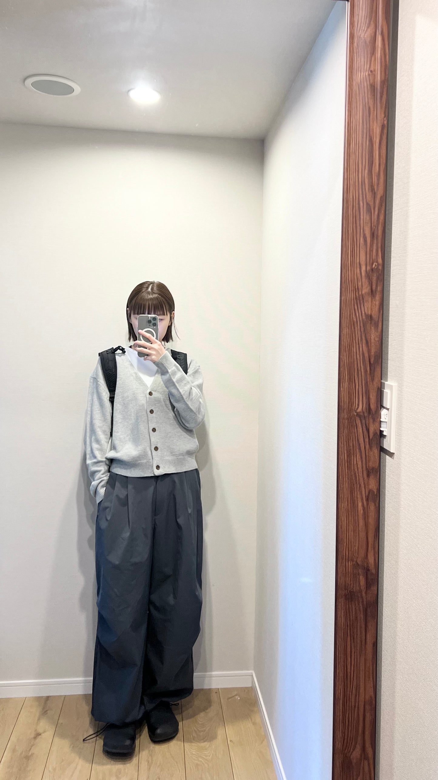 cloudy pants in dark grey (flawed)