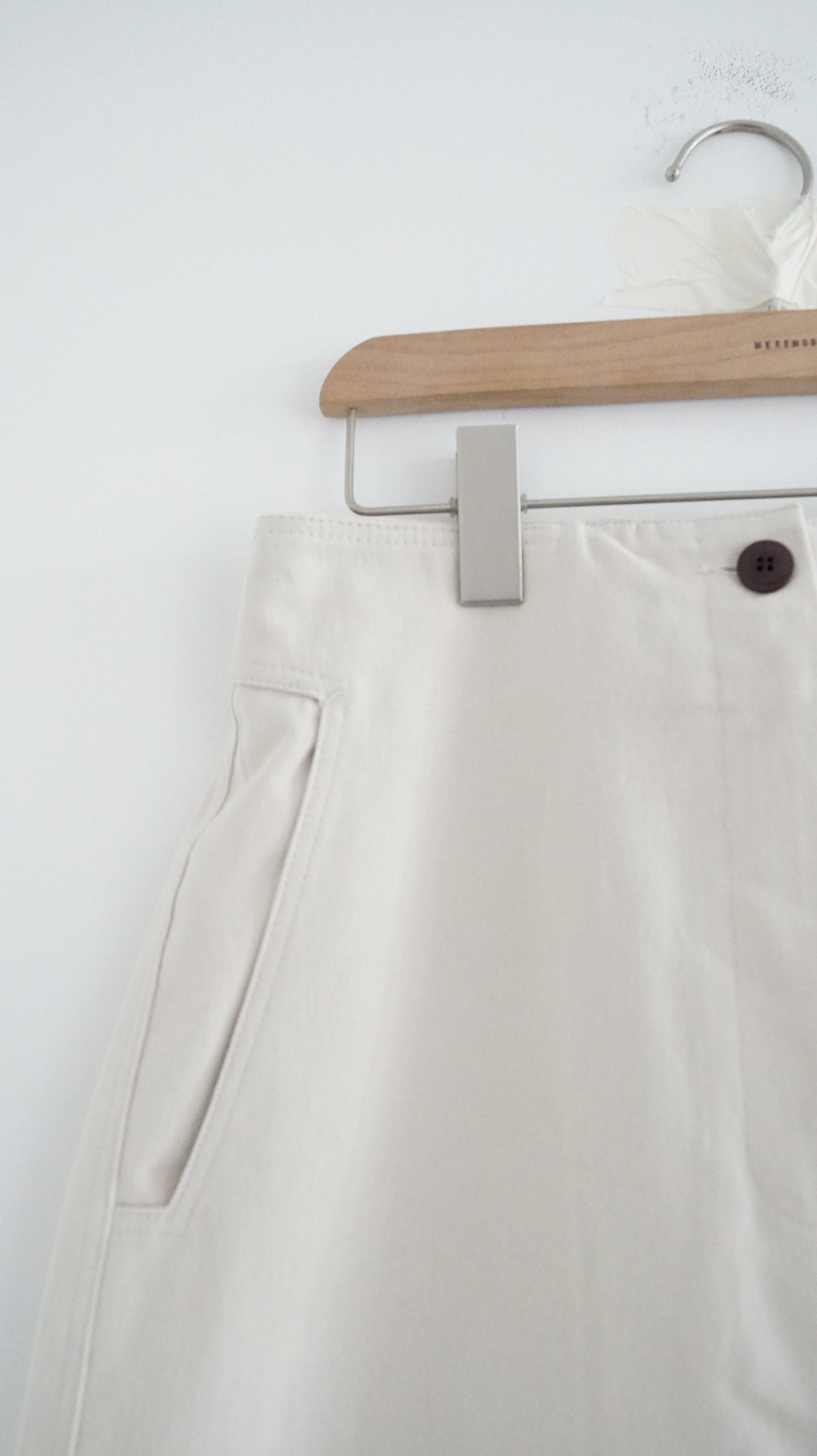 high quality a-cut long skirt in ivory ( pre-order )