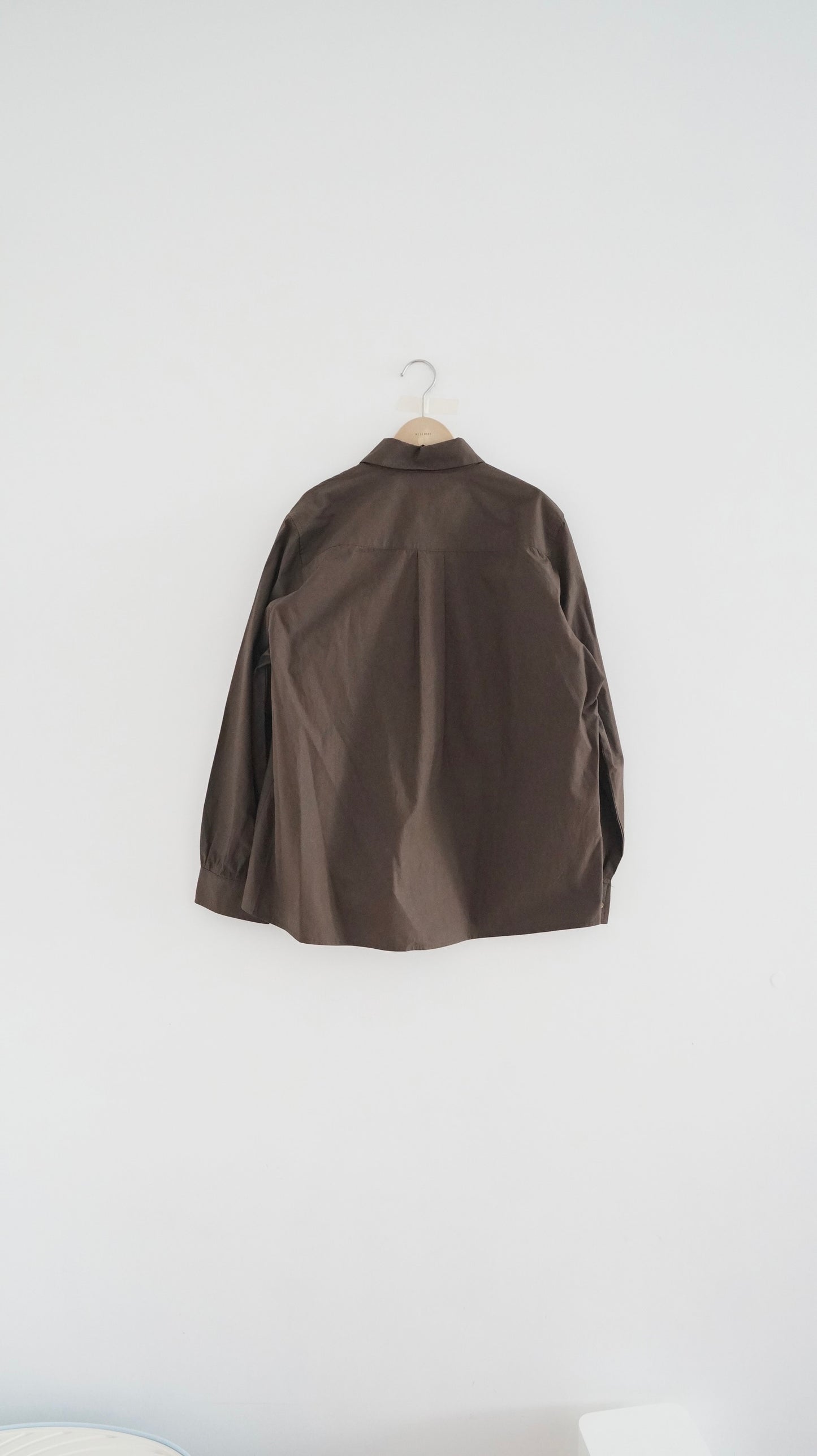 classic off shoulder oversized shirt in brown ( pre-order )