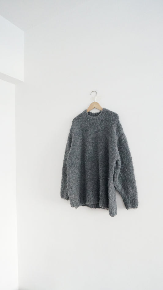 piano sweater in grey ( pre-order )