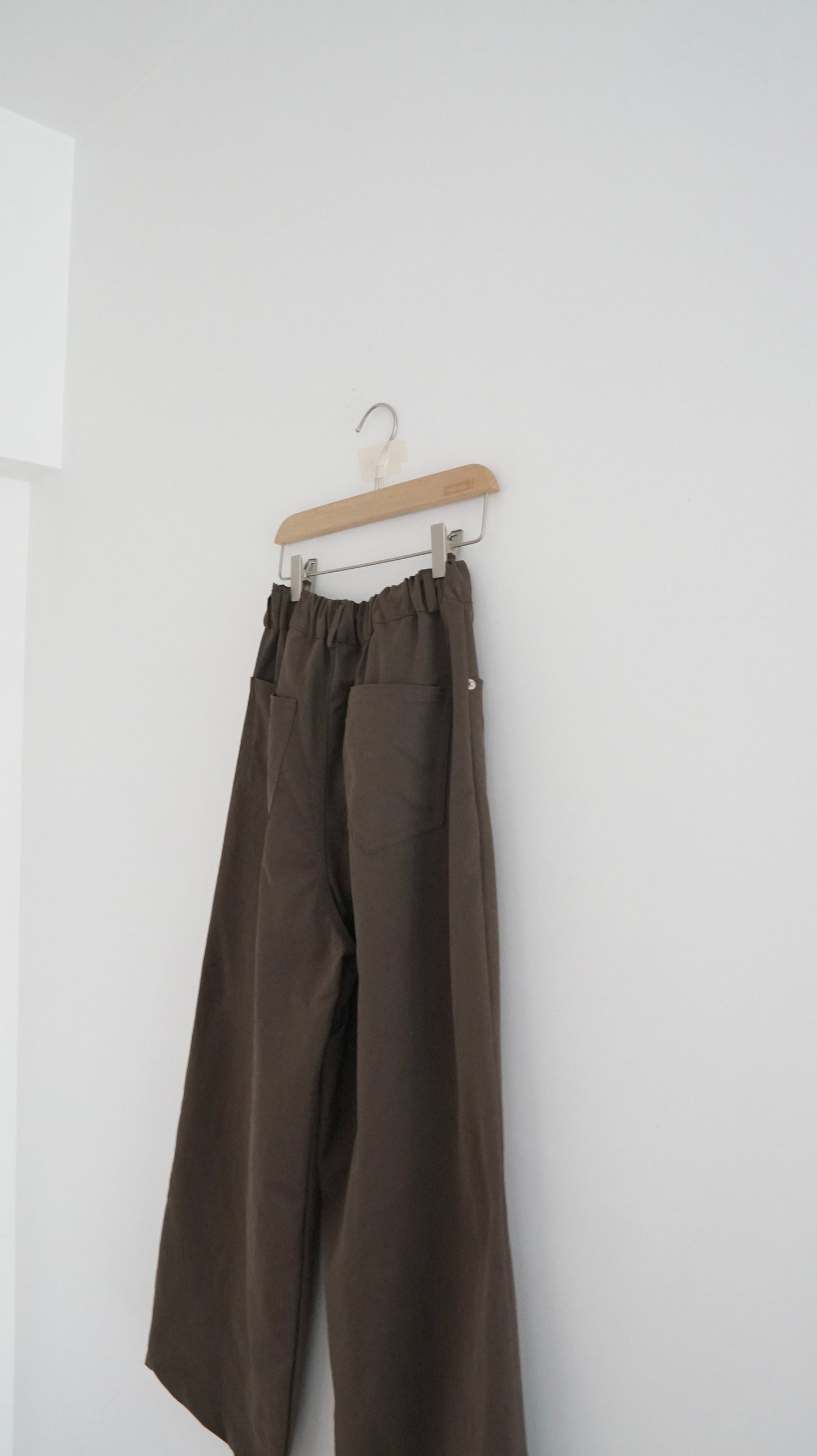 minimalist vintage wide pants in cloudy brown ( pre-order )