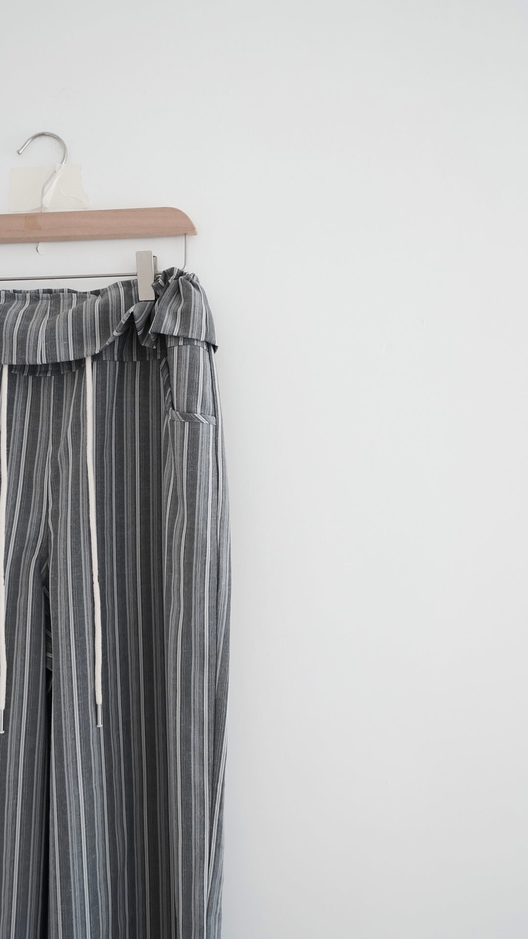 elan retro low waist striped pants in grey (pre-order)