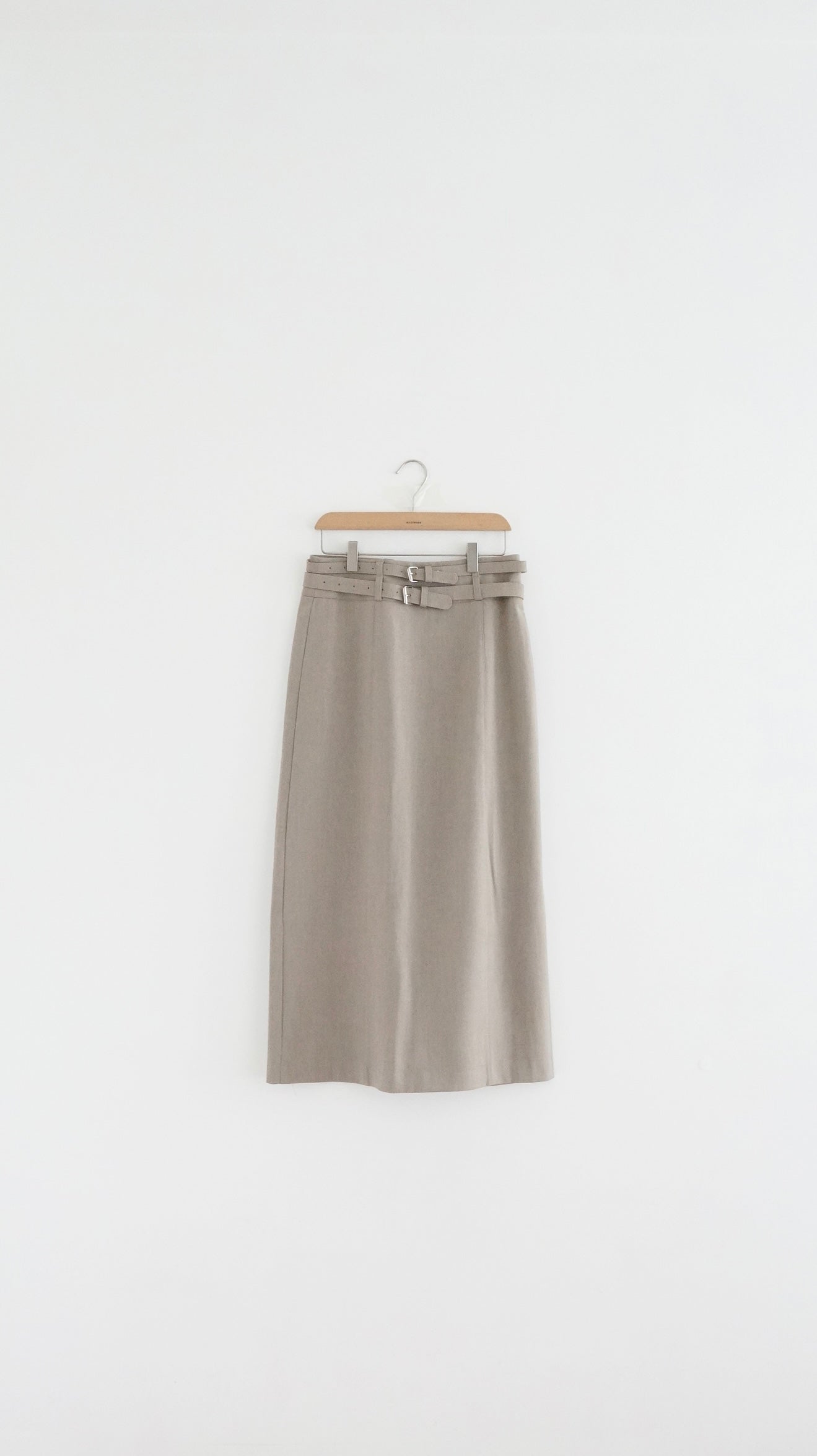 double belt skirt in beige (M)