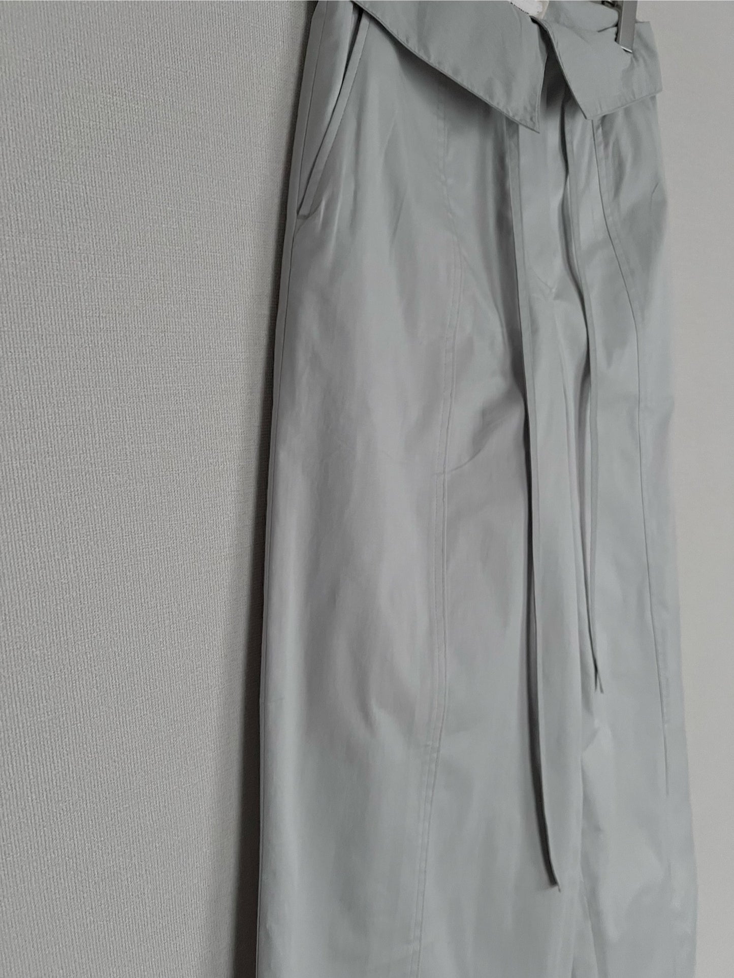 collar pants in light grey (pre-order)