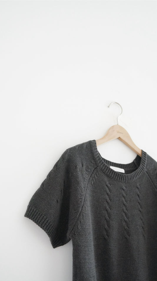 vintage sweater in charcoal (pre-order)
