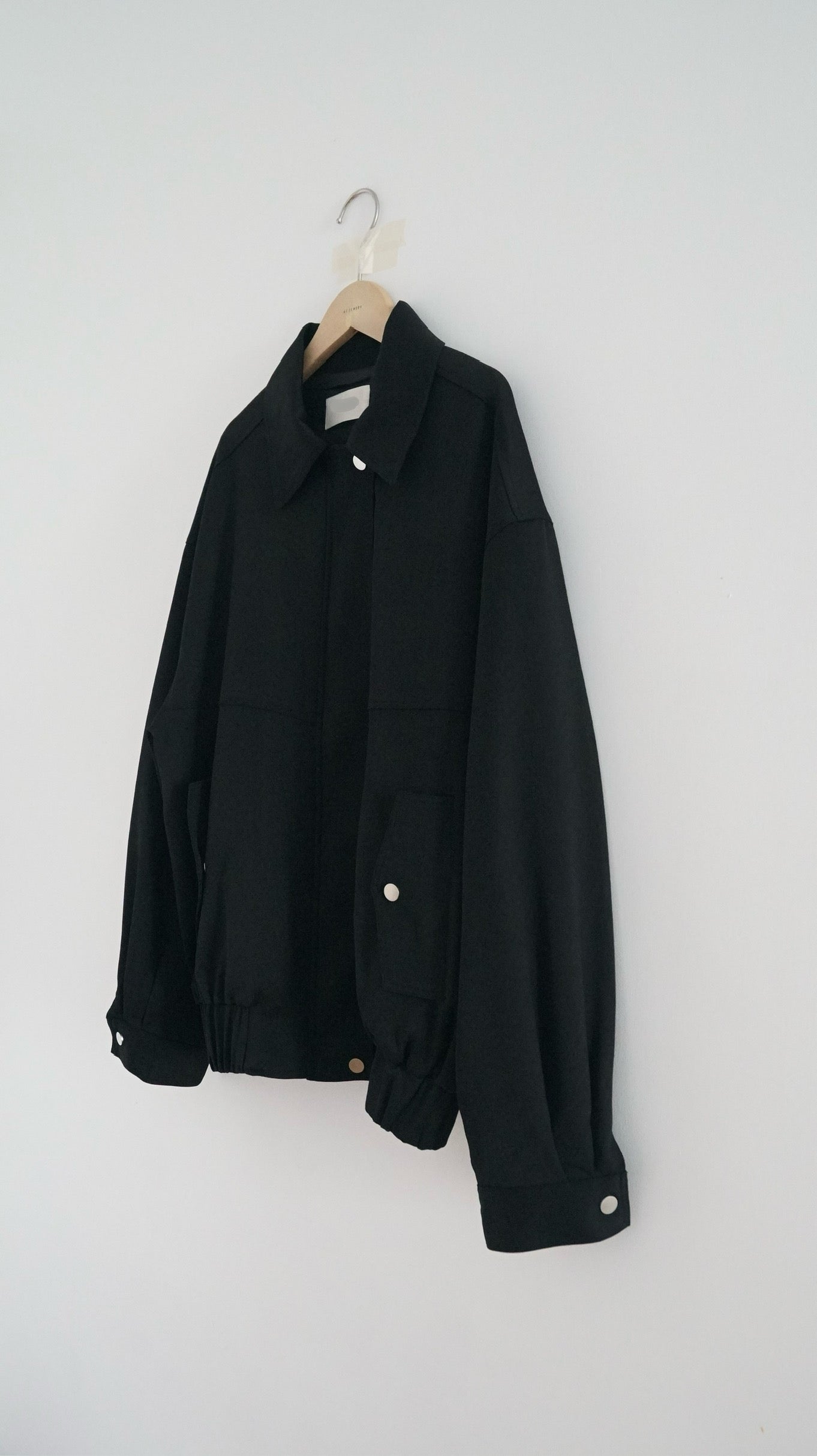 classic high-end jacket in black ( pre-order )