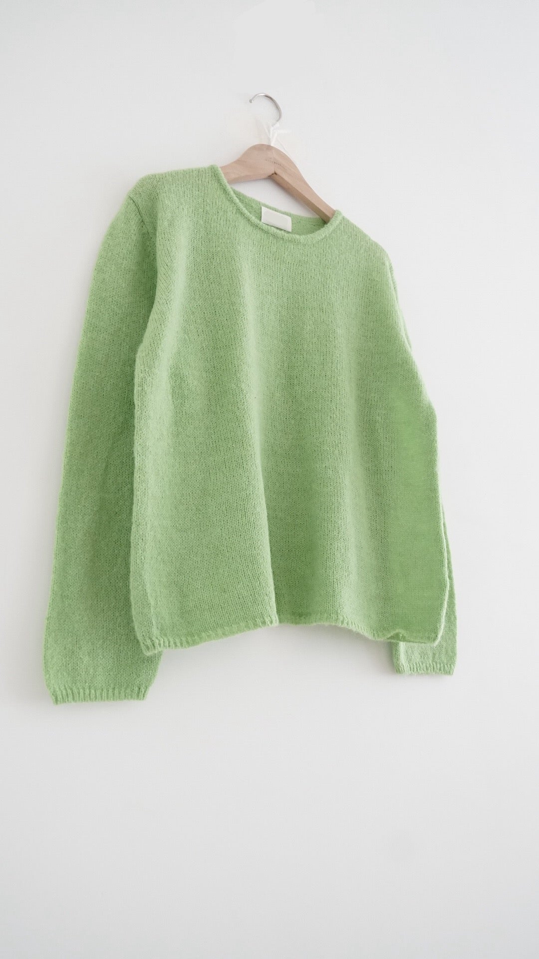 piano sweater in green (pre-order)