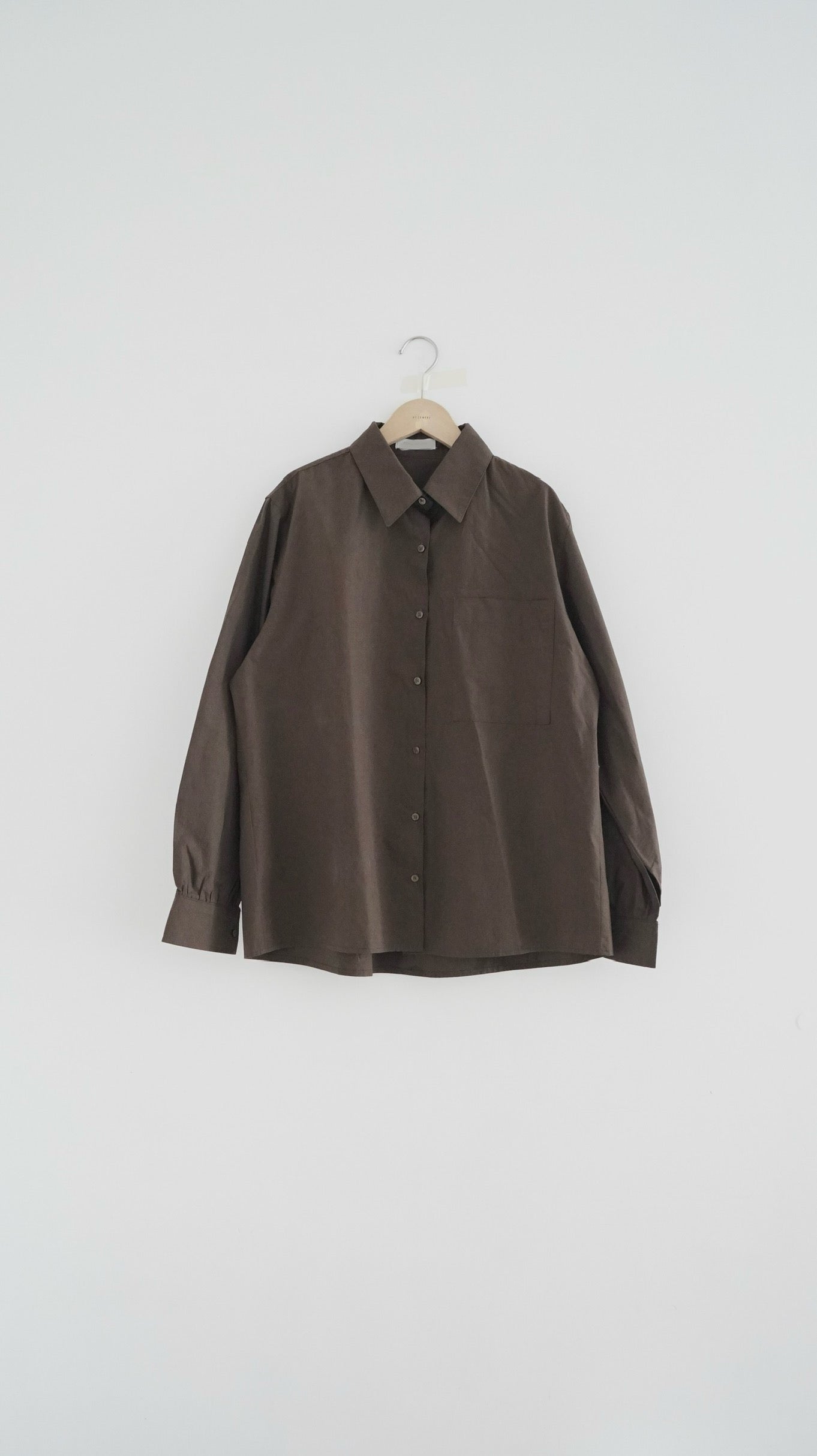 classic off shoulder oversized shirt in brown ( pre-order )