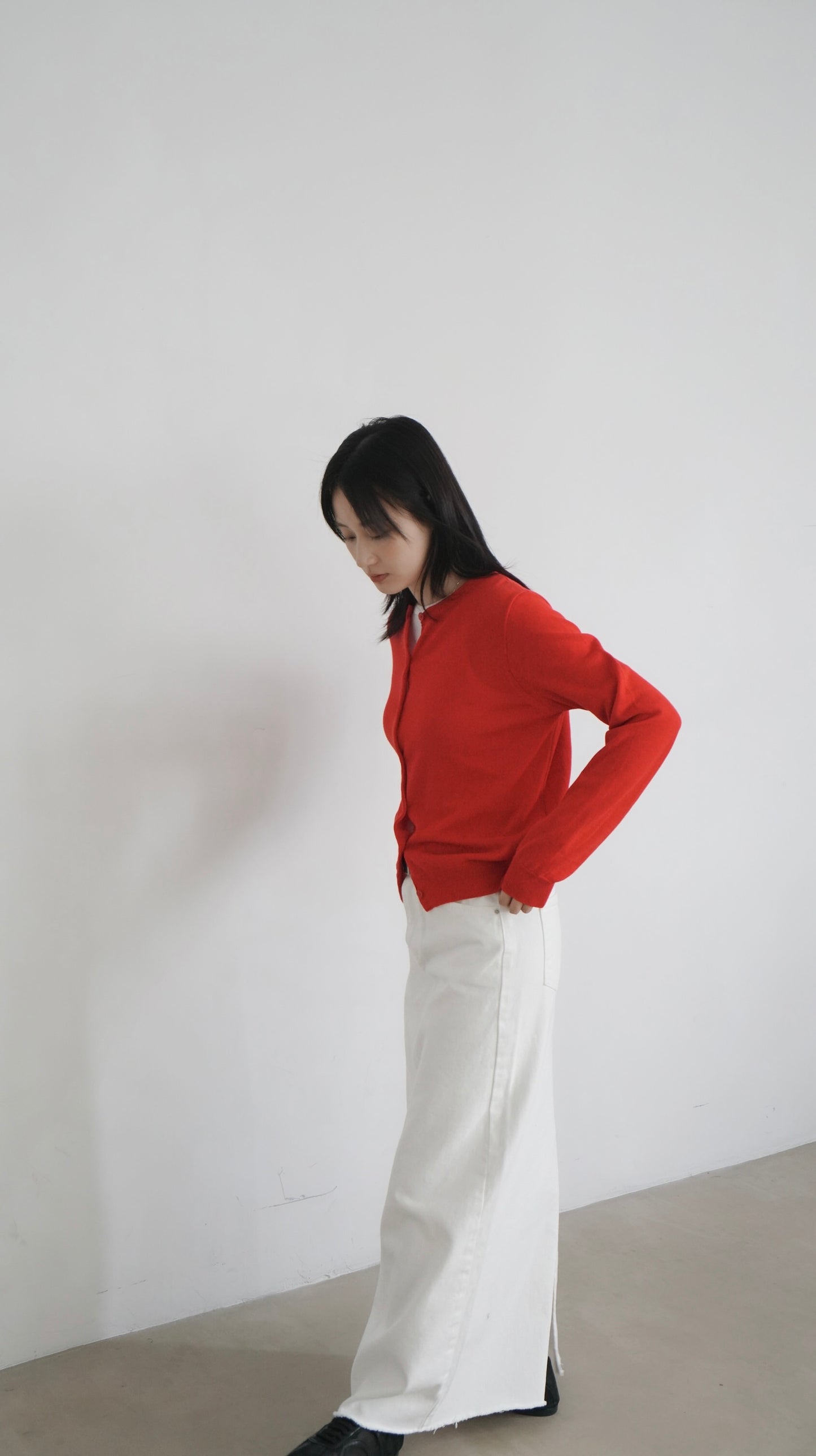 basic cardigan in red (pre-order)