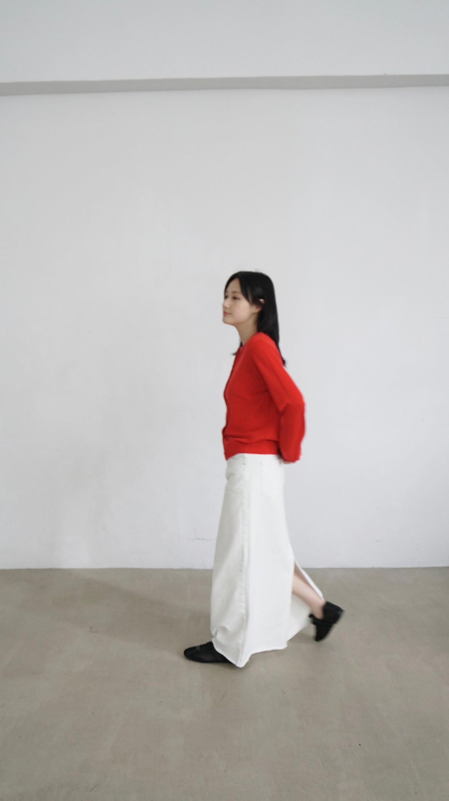 basic cardigan in red (pre-order)