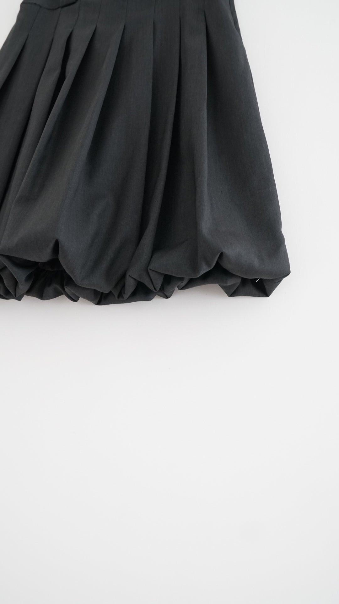 terre high quality midi bubble skirt in charcoal (pre-order)