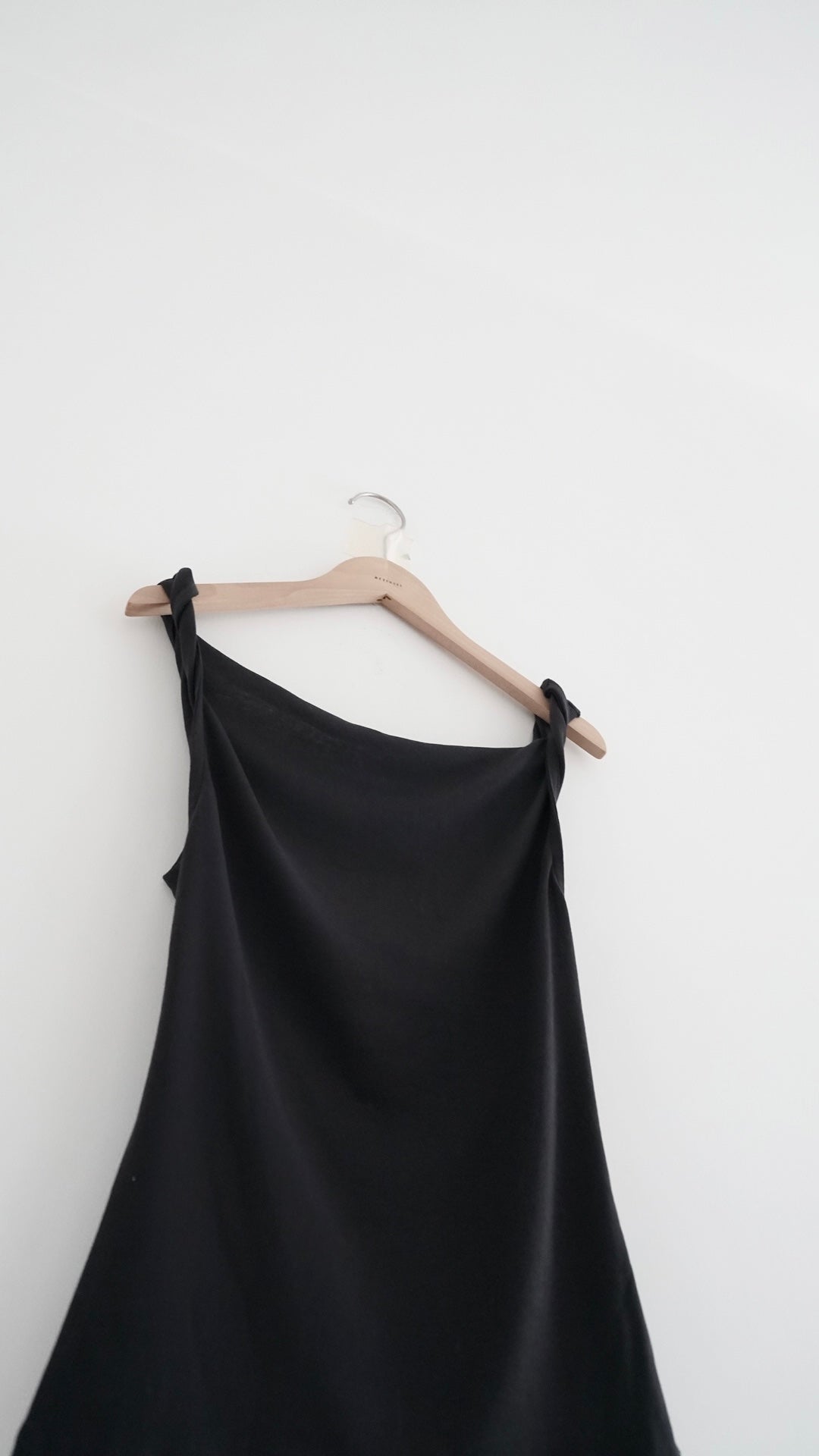 twist tank top in charcoal (pre-order)