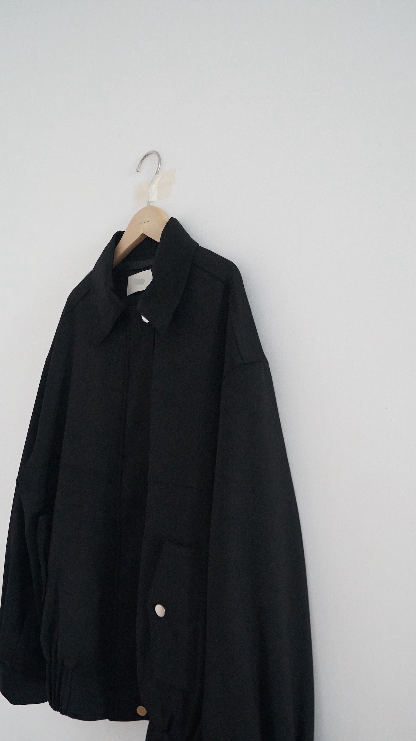 classic high-end jacket in black ( pre-order )