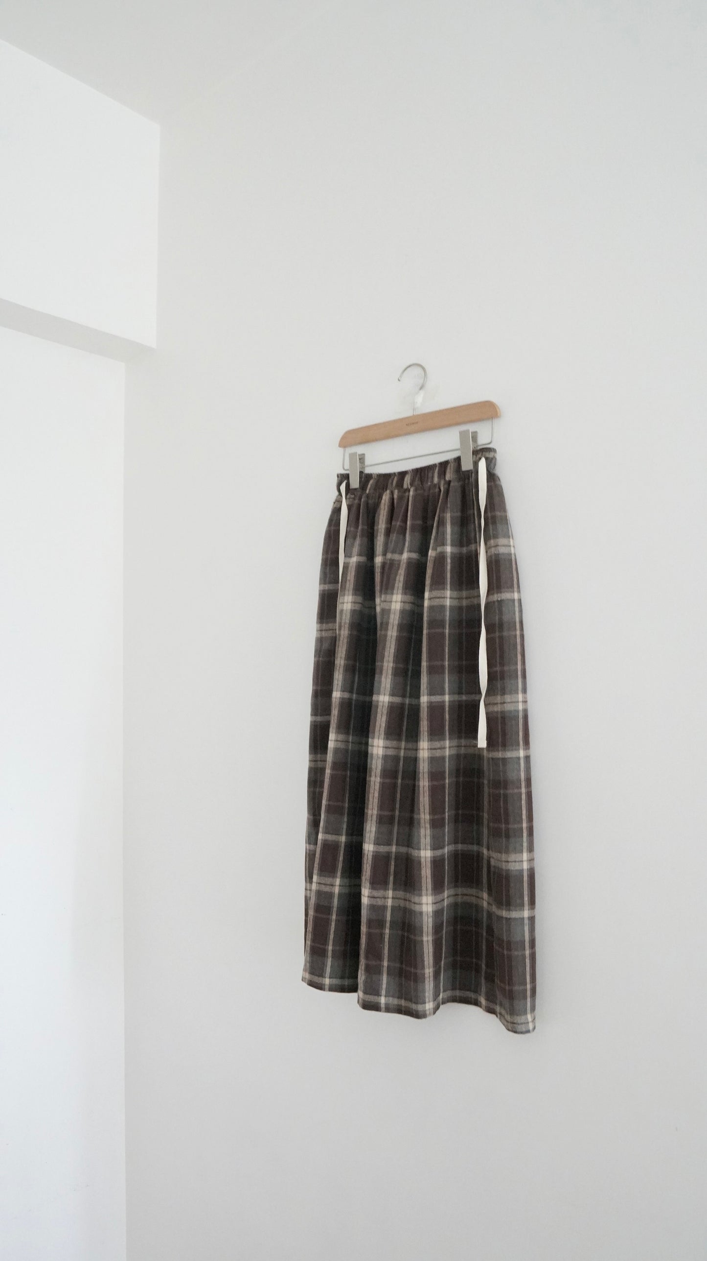 japanese style checked skirt in brown (pre-order)