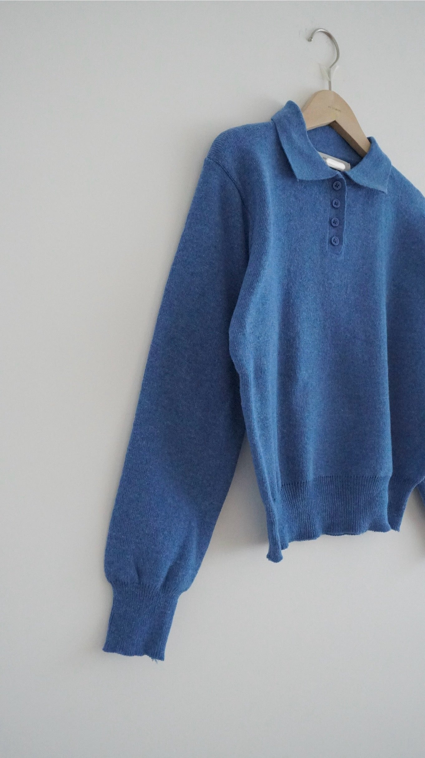 classic polo sweater in blue ( pre-order )