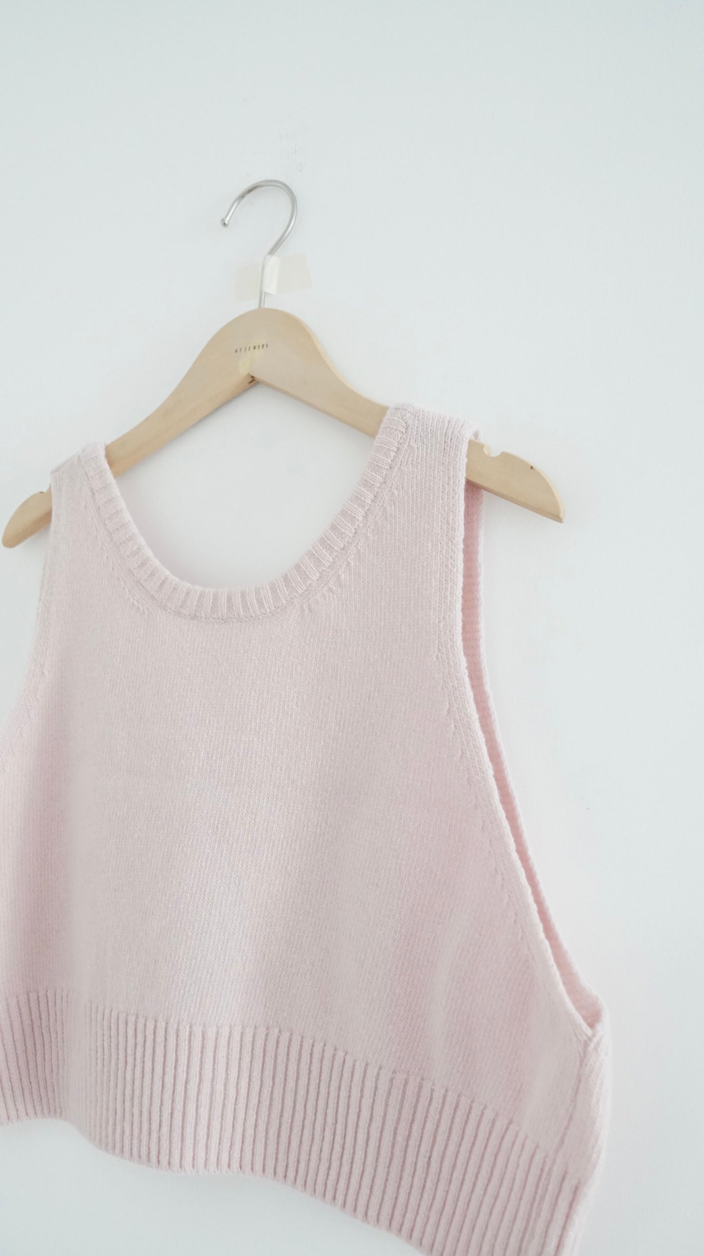 oversized knit vest in chalk pink ( pre-order )