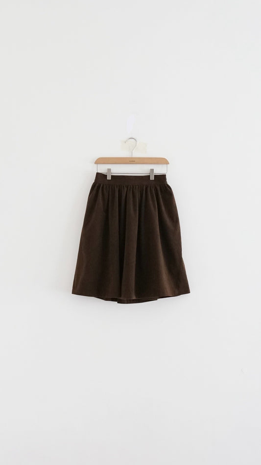 Alma wool midi skirt in beige (pre-order)