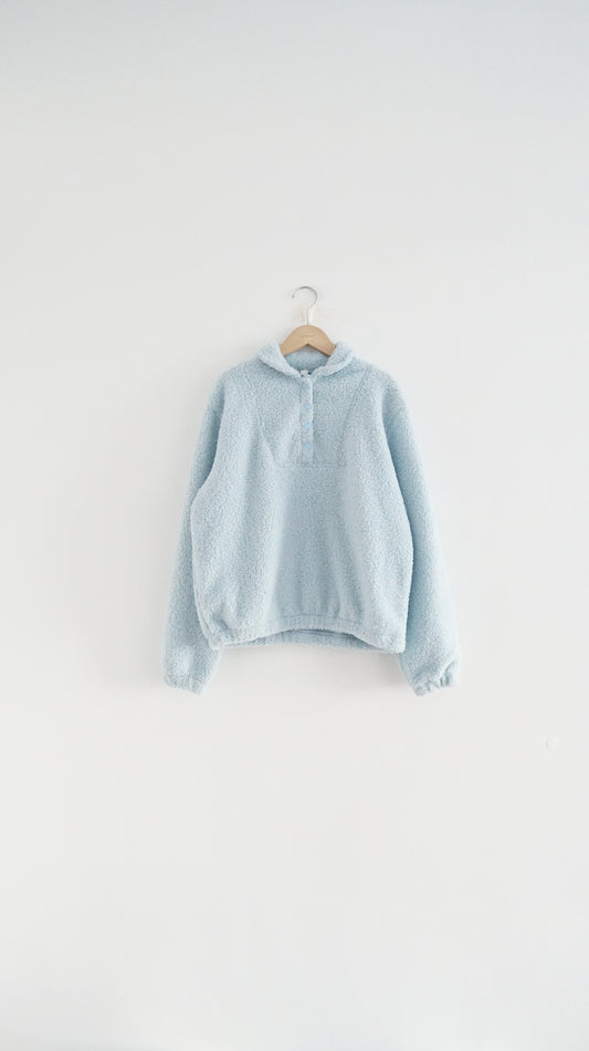 meeh sweater in baby-blue ( pre-order )