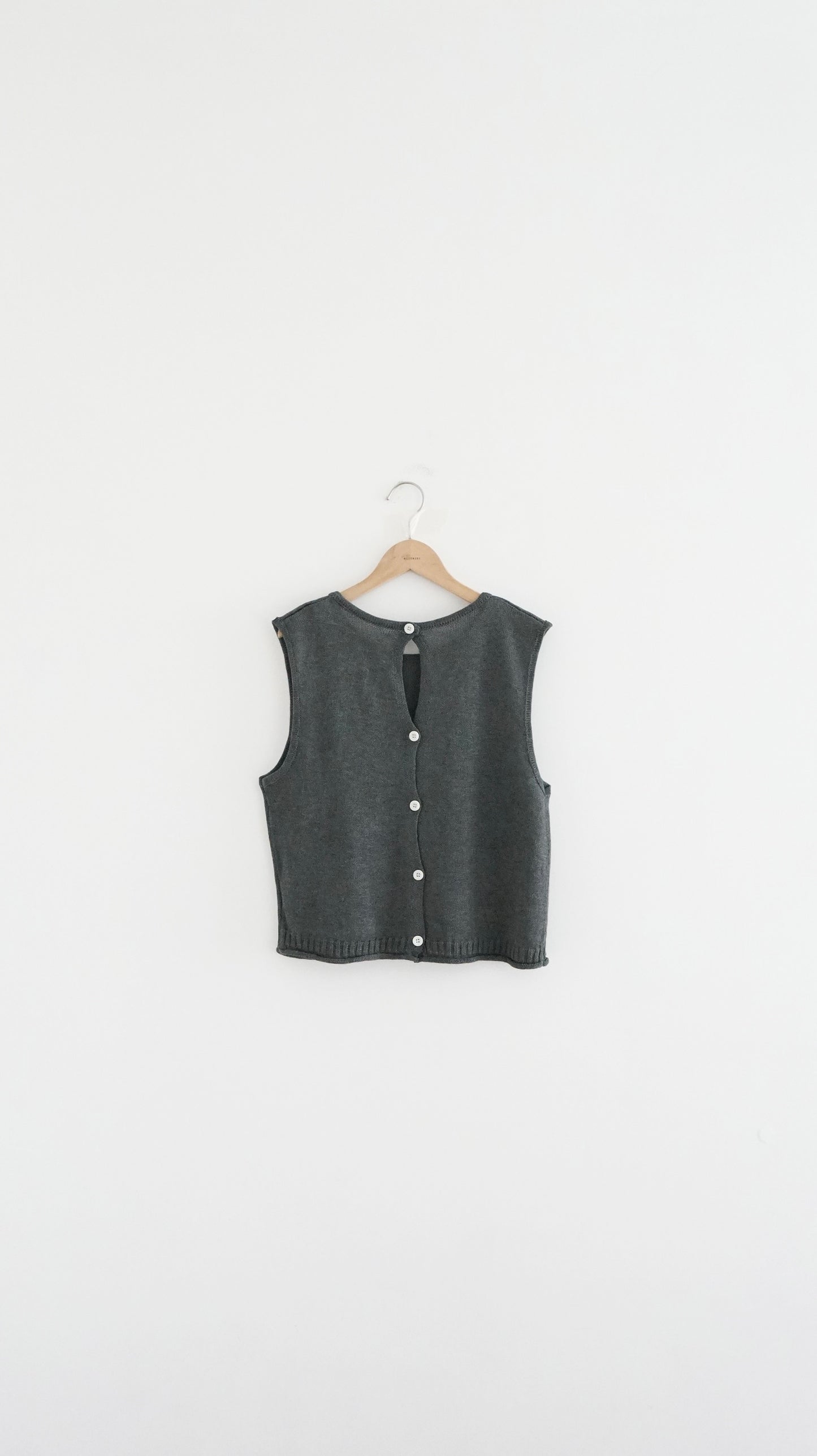 back side button linen vest in charcoal (pre-order)