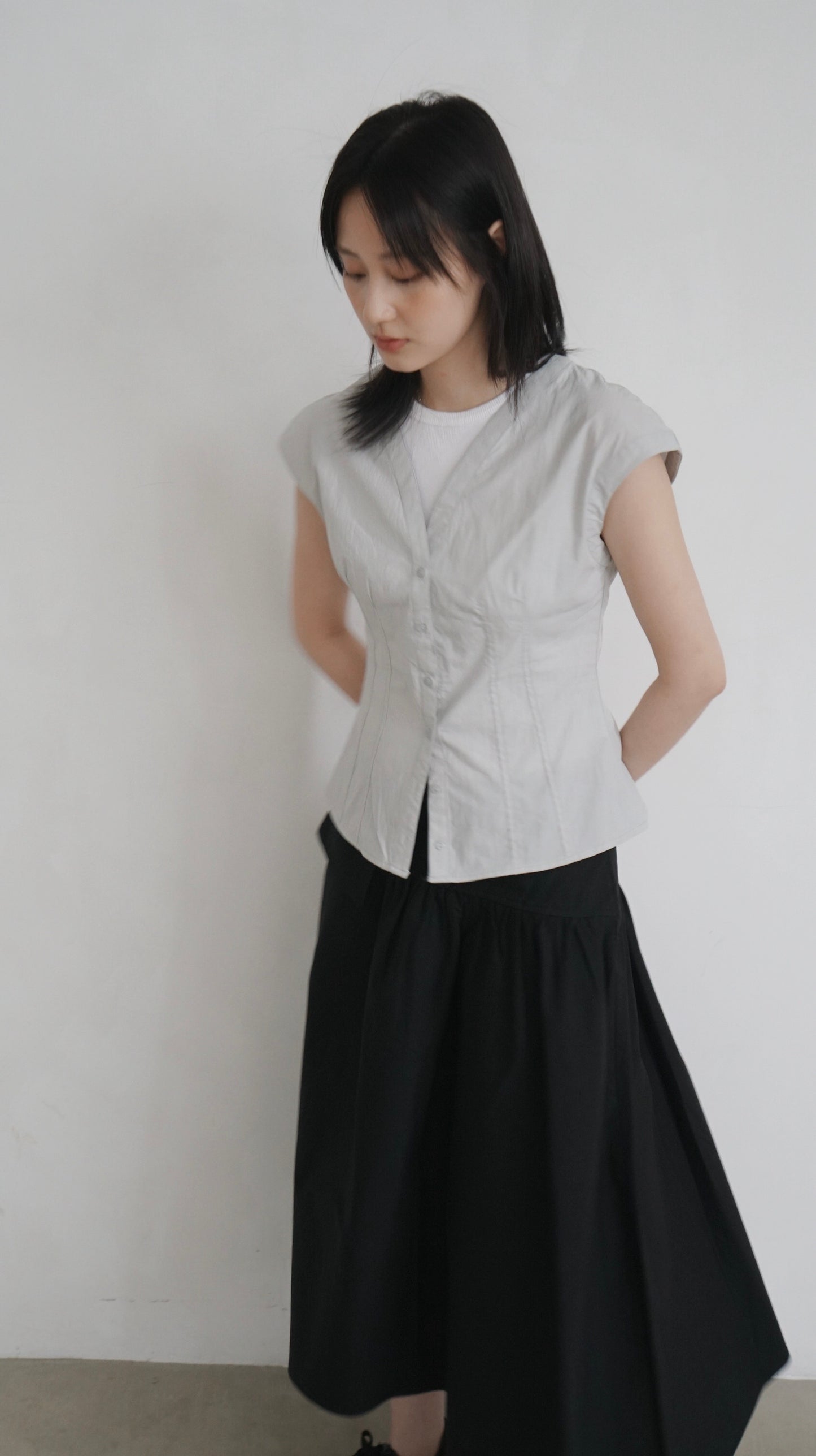 vintage shirt in light grey (pre-order)