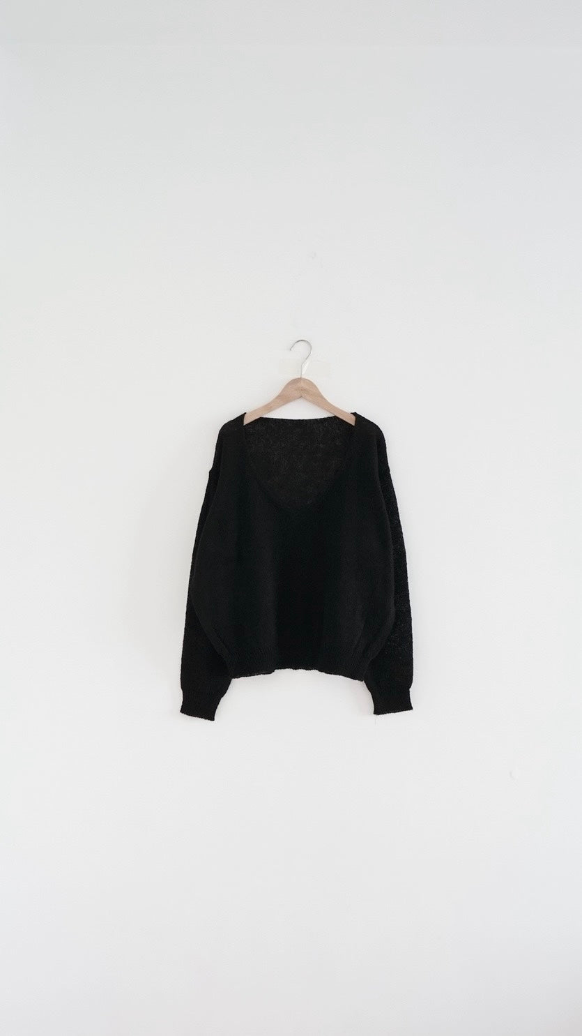 atelier light v-neck sweater in black (pre-order)