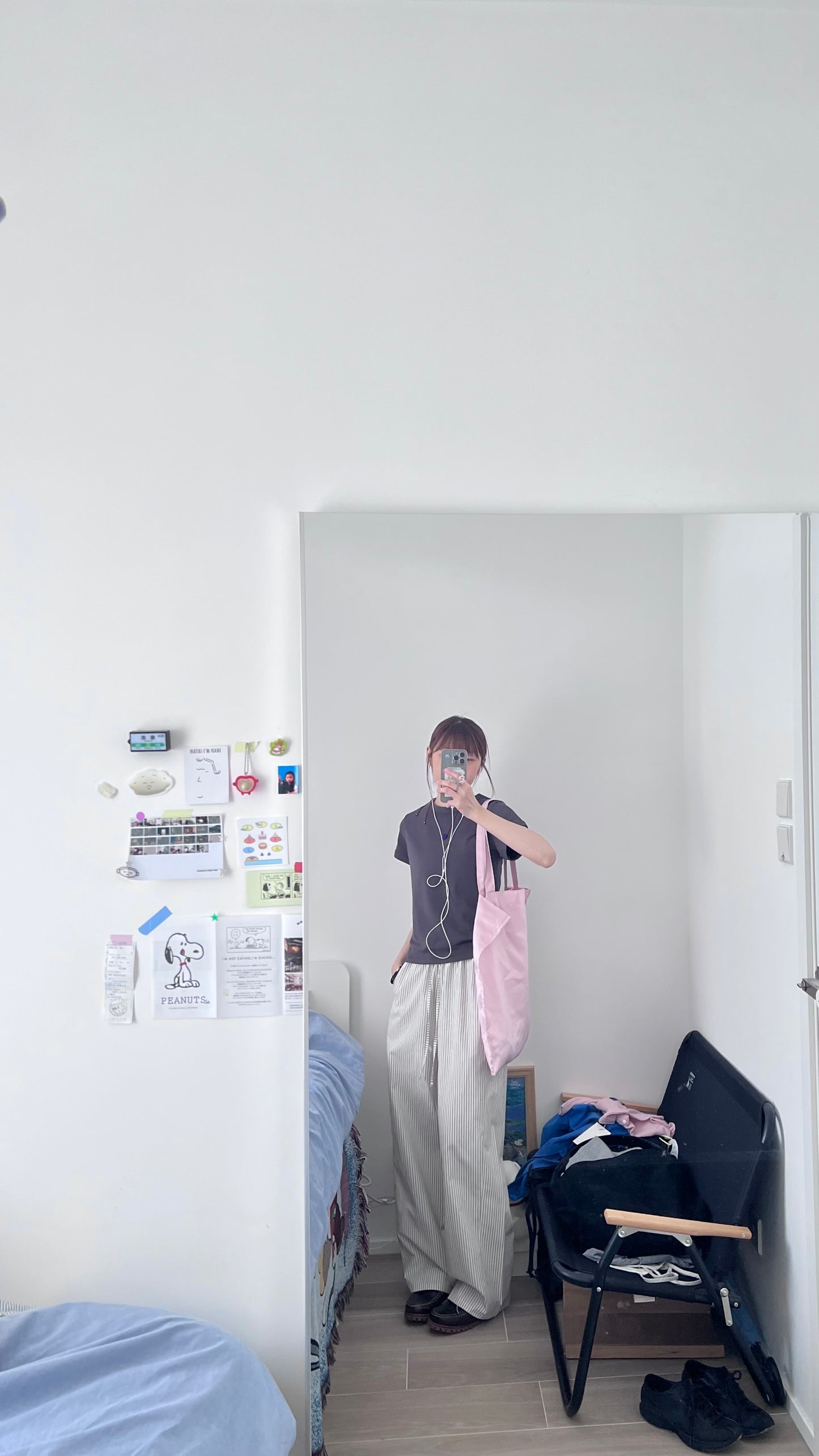 light like striped pants in beige (pre-order)