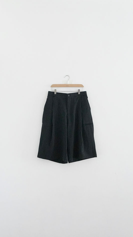 striped low-rise tailored shorts in black (pre-order)