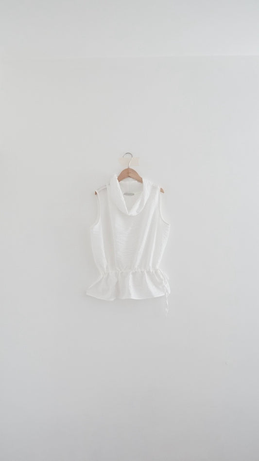 vera twill turtle tops in white (pre-order)