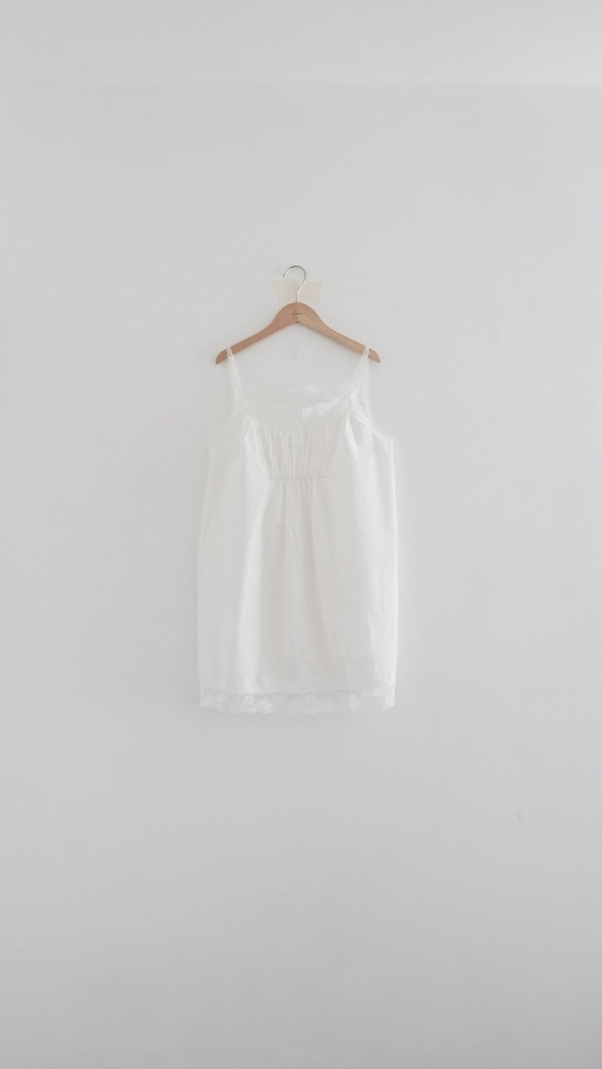 lucy lace top in white (pre-order)