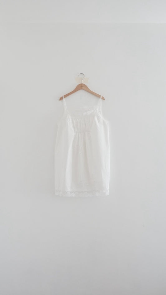 lucy lace top in white (pre-order)