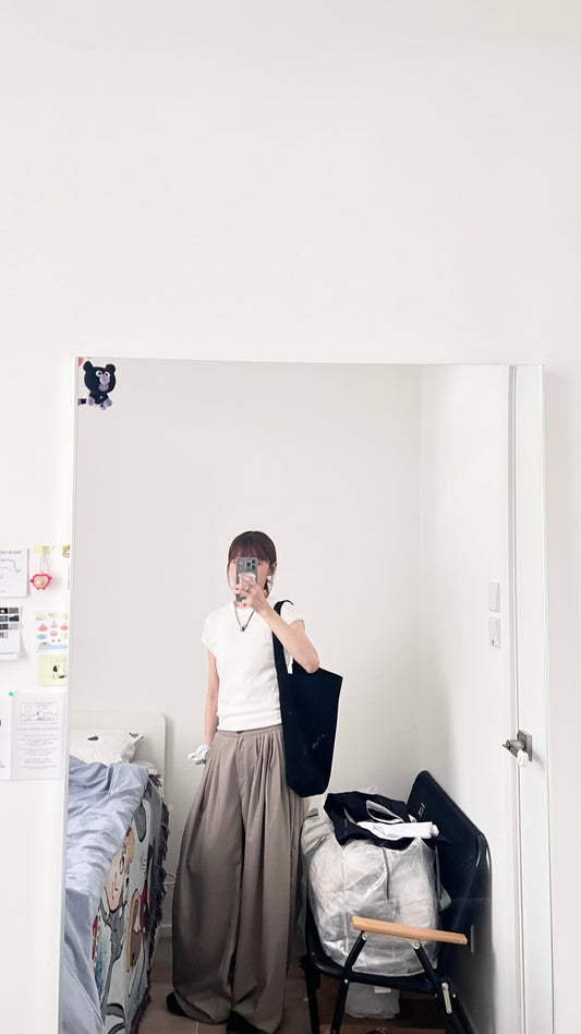 yoru pleated wide-leg trousers in beige (pre-order)