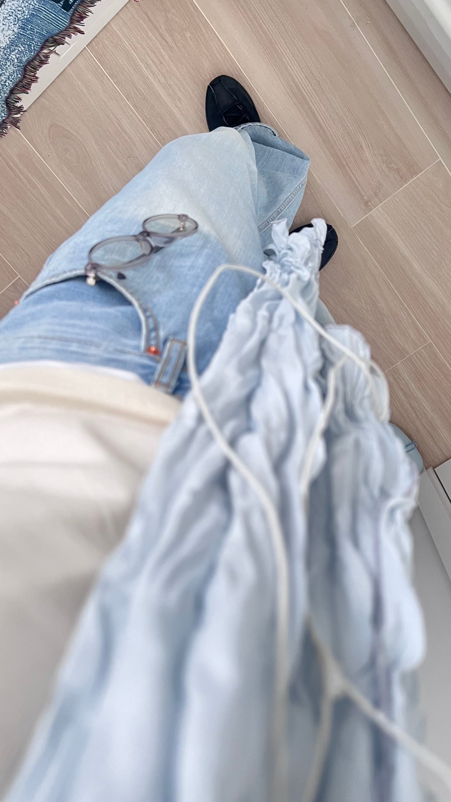 classic boyfriend jeans in denim (pre-order)