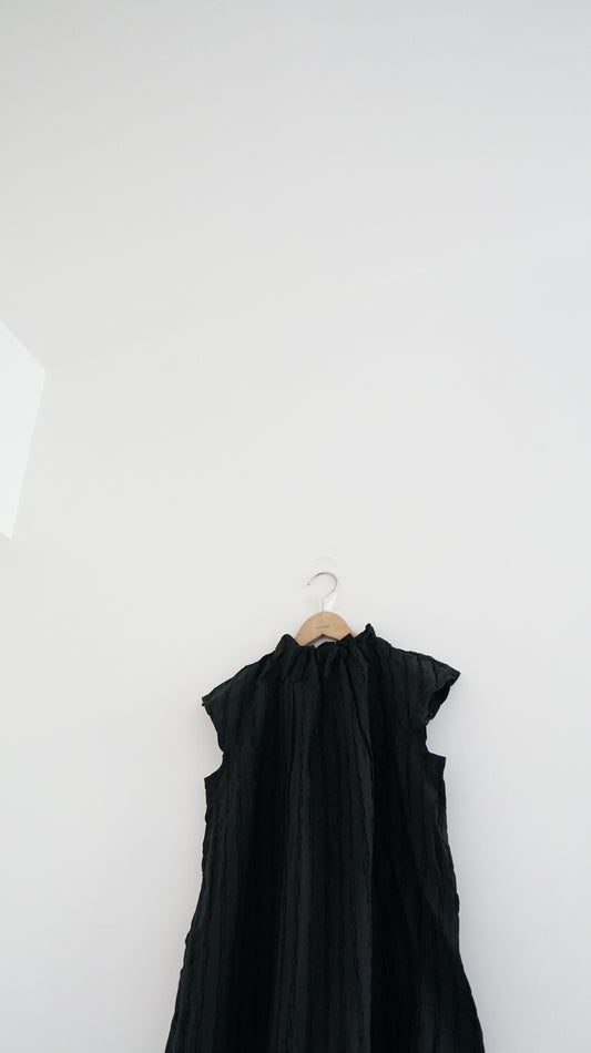 striped turtle-neck top in black