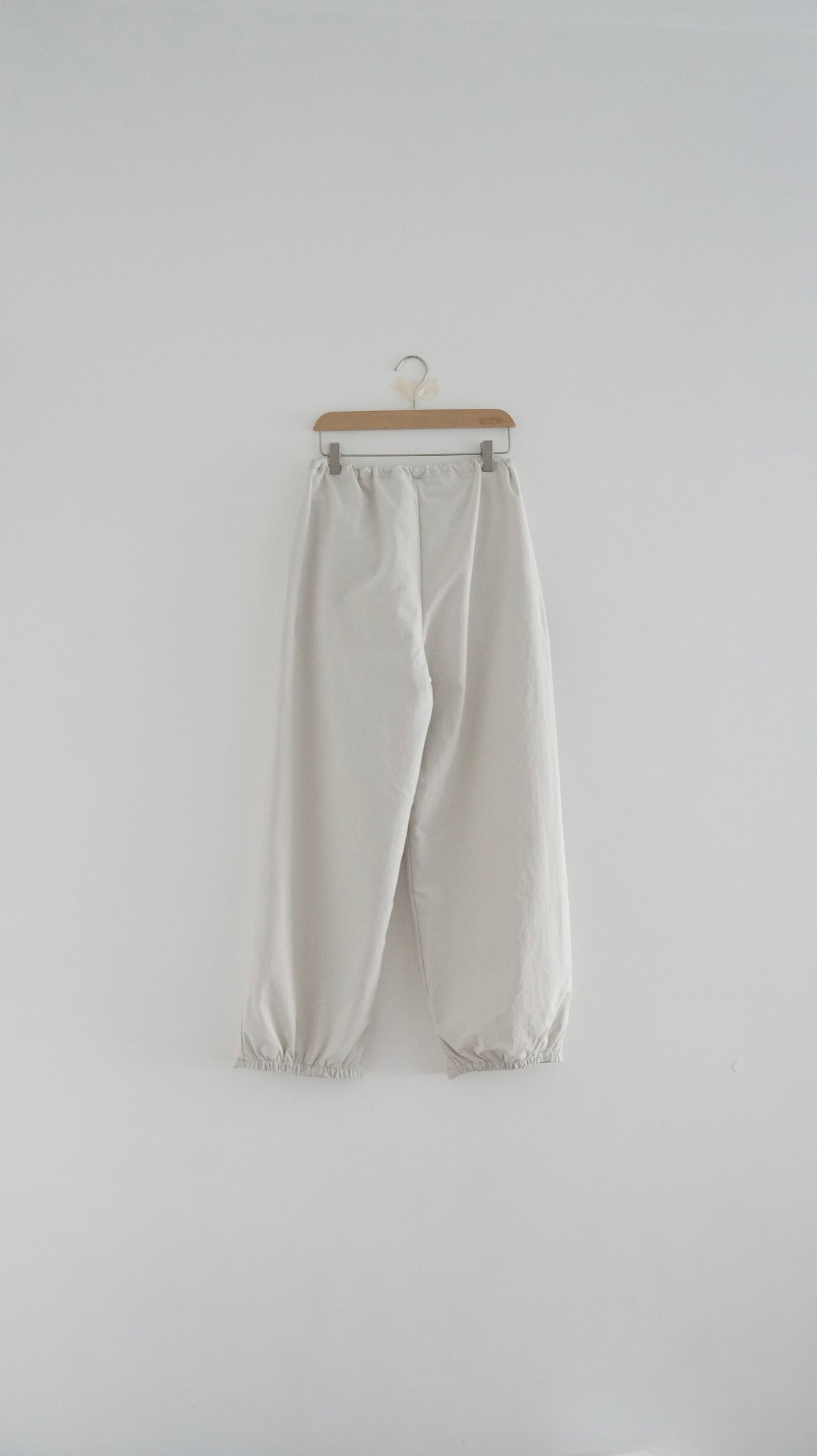 utility casual pants in ice ( pre-order )