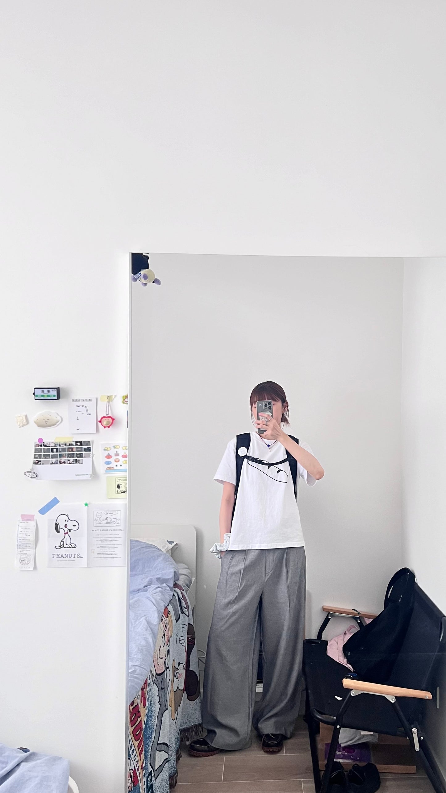 パン tee in white (pre-order)