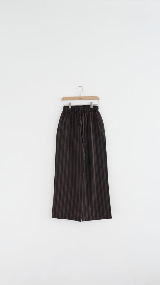 high-end striped pants in brown