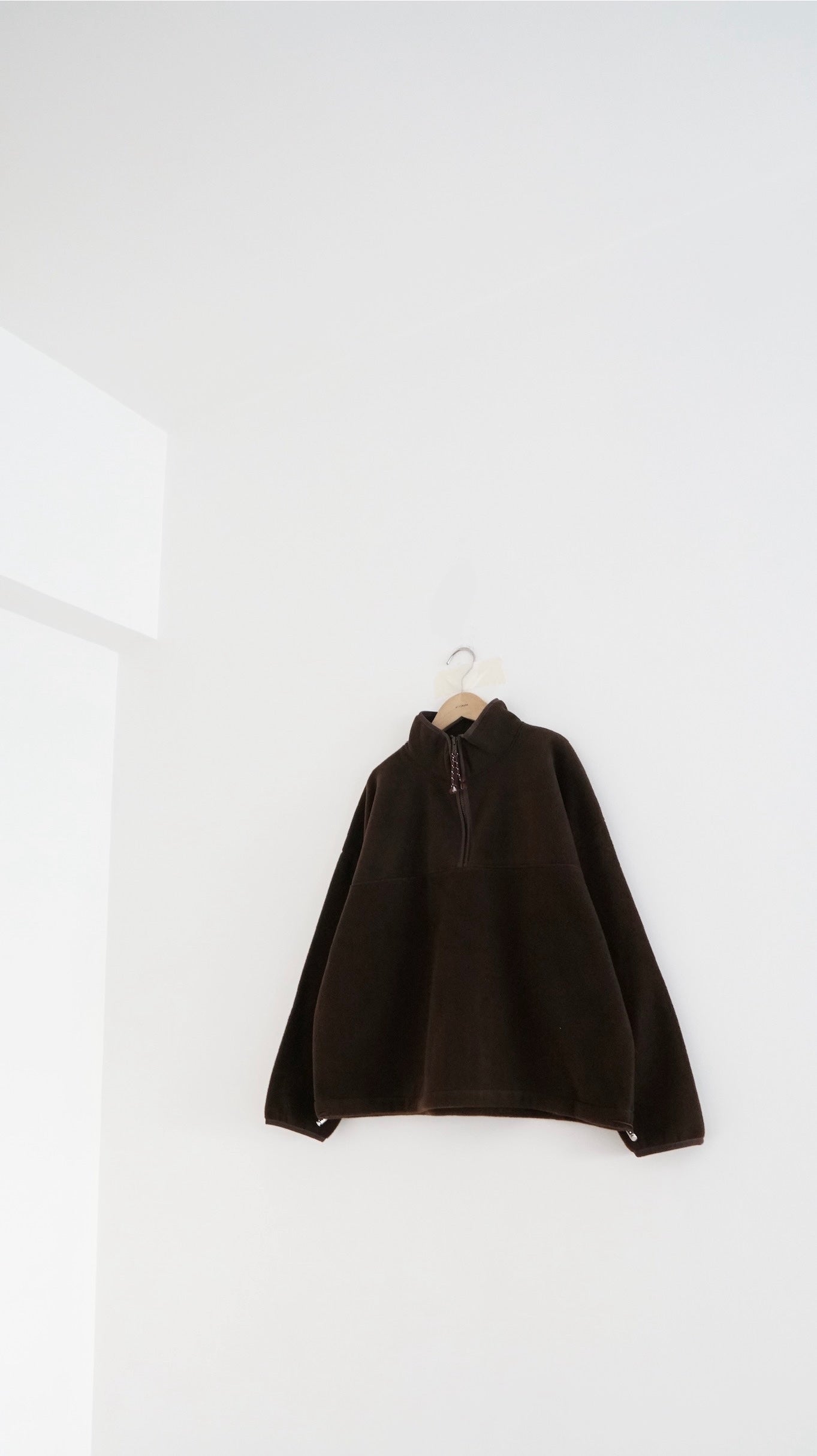 oslo half-zip turtleneck in brown (pre-order)
